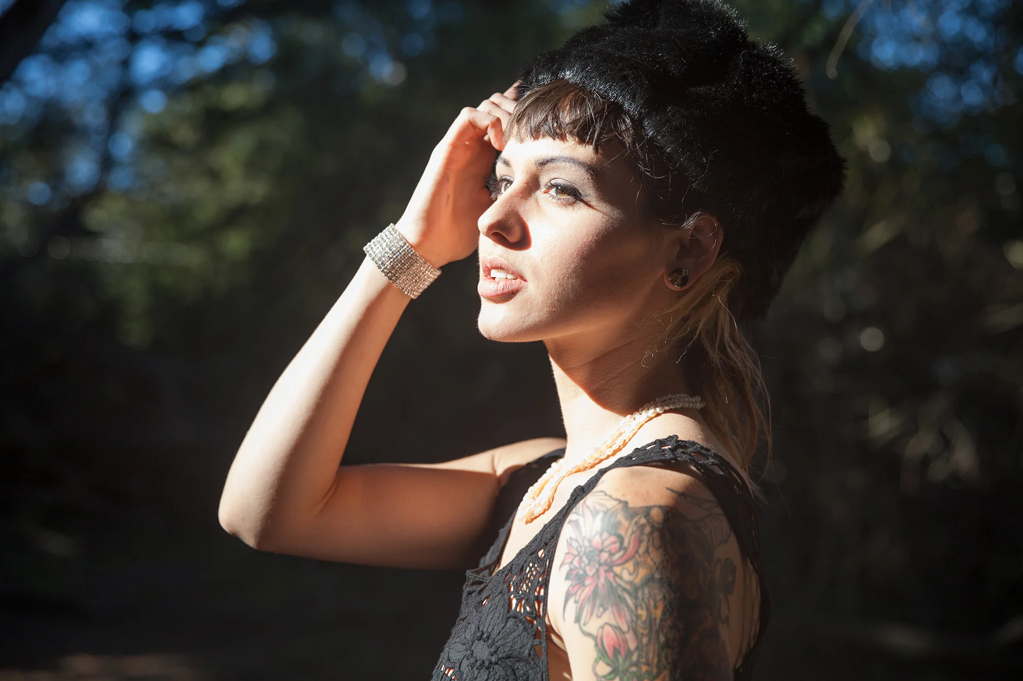 Surreal Beauty Magazine—Issue 199