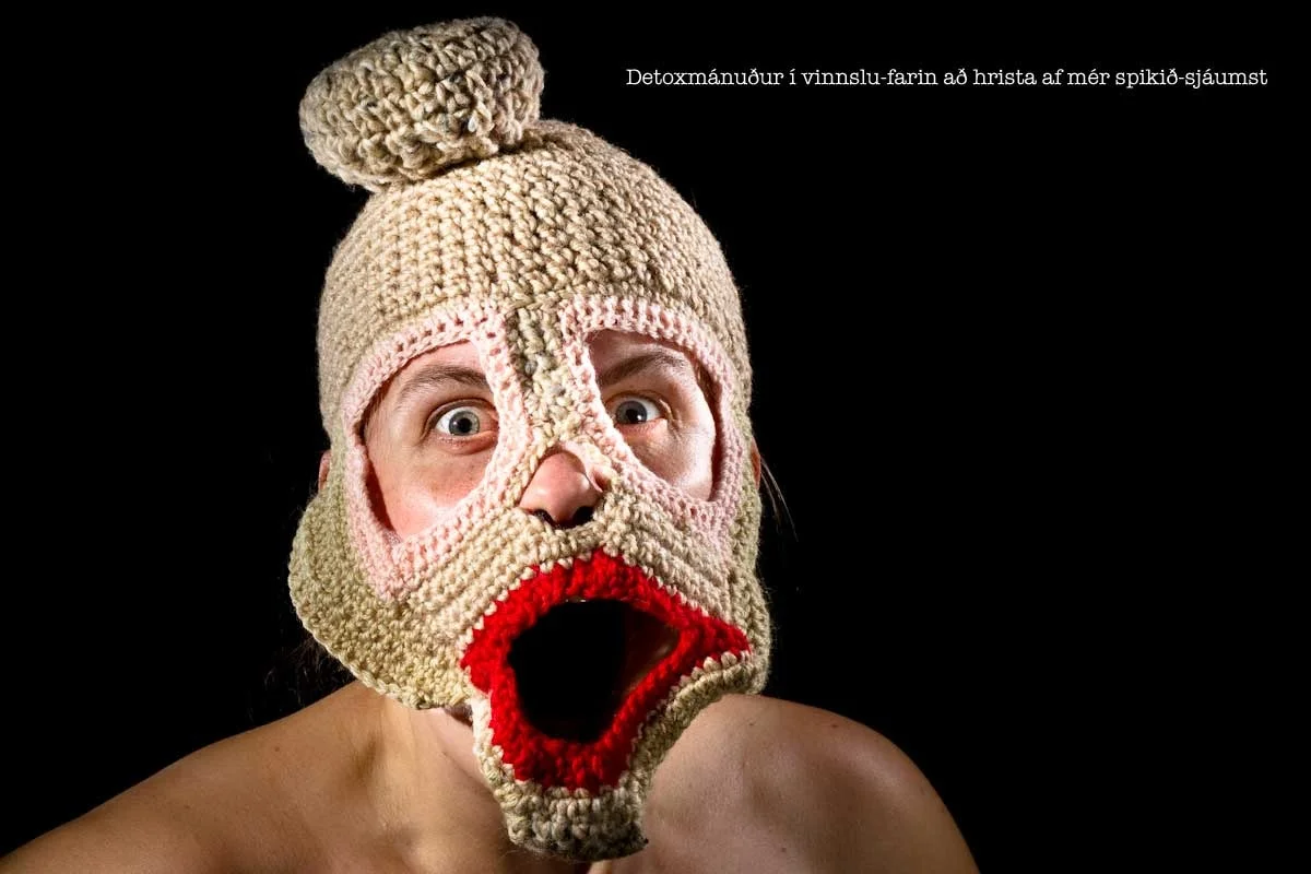 maskbook-1532web.jpg