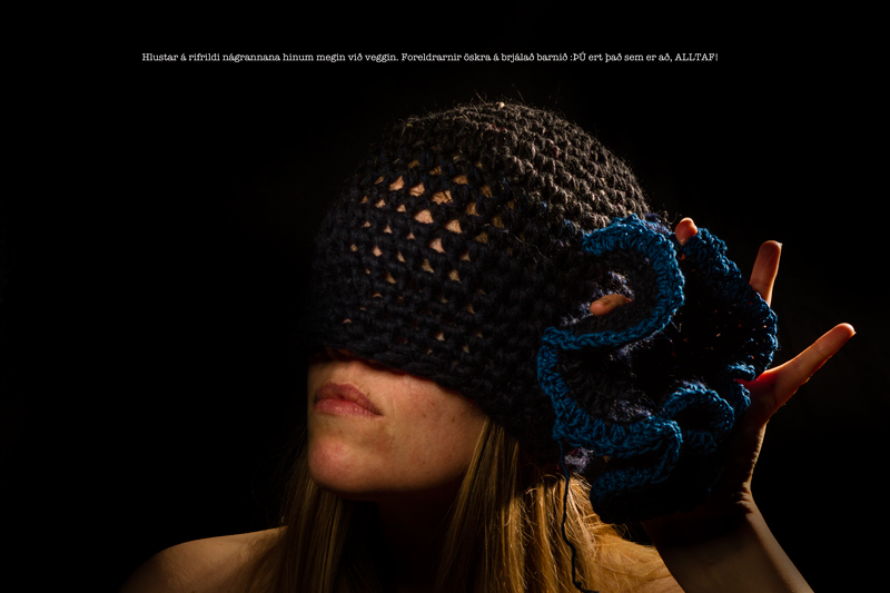 Maskbook-hlustar.jpg