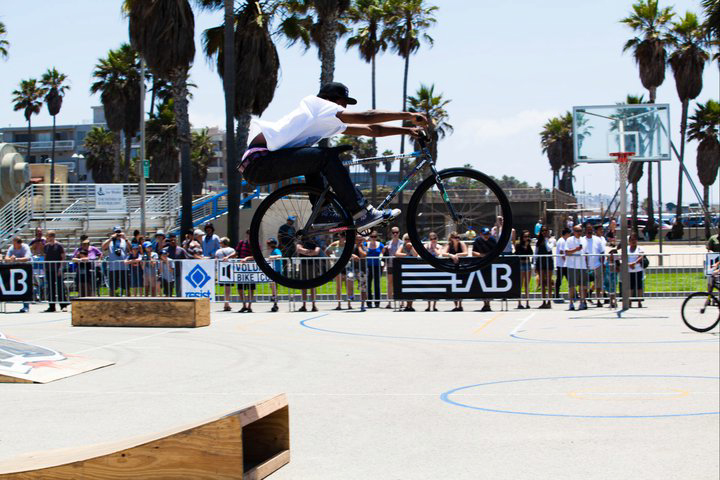 LA Brakeless_LAB_Fixed Gear_Bikes-.jpg