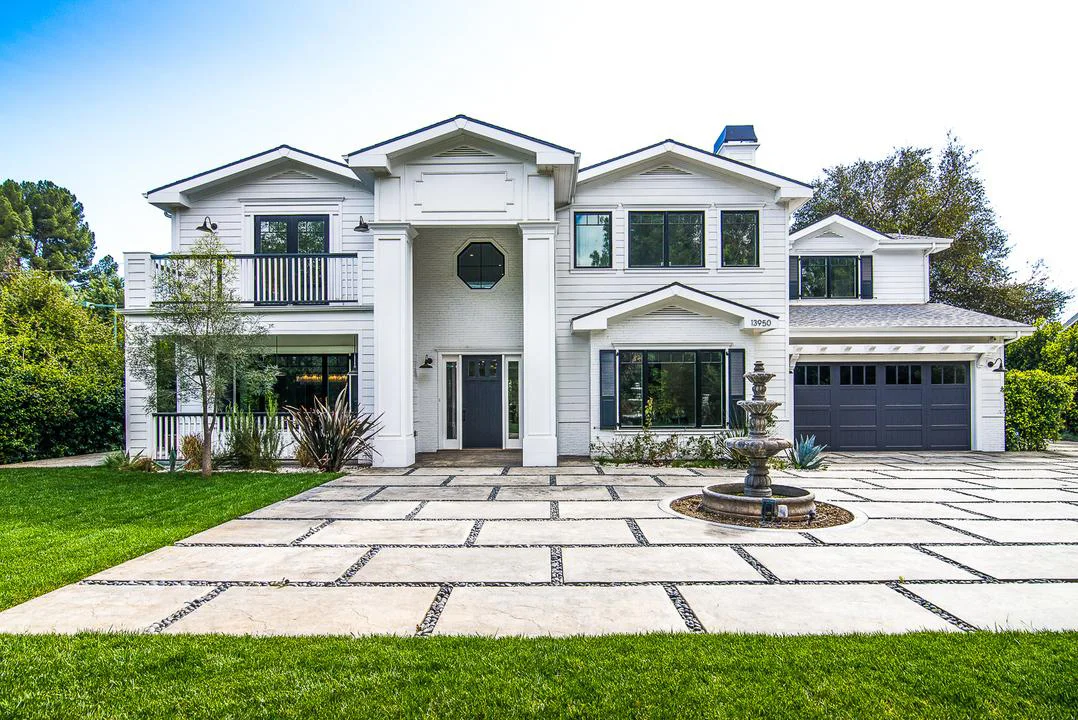 13950 McCormick Street.jpg