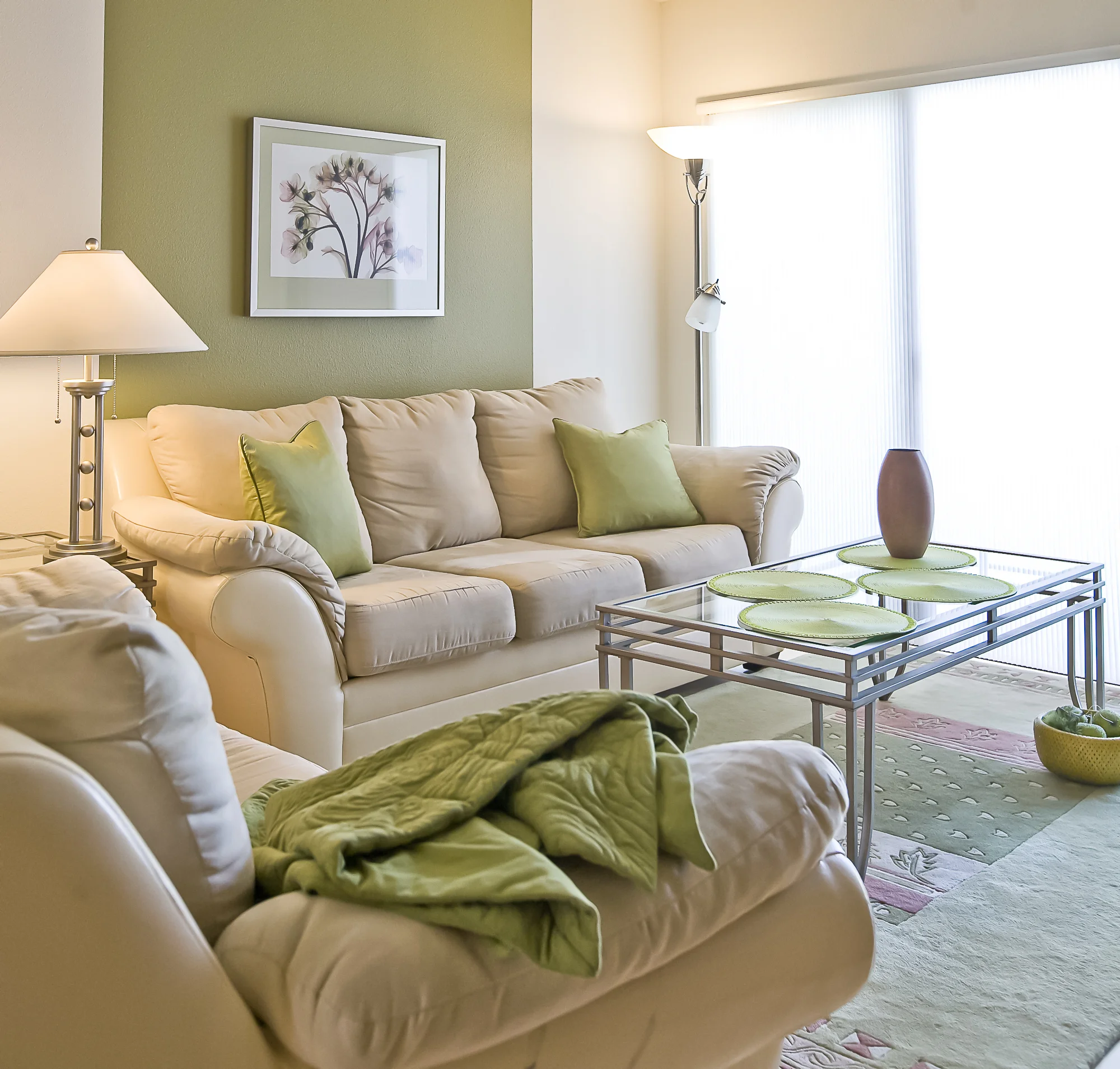 green-and-white-1.jpg
