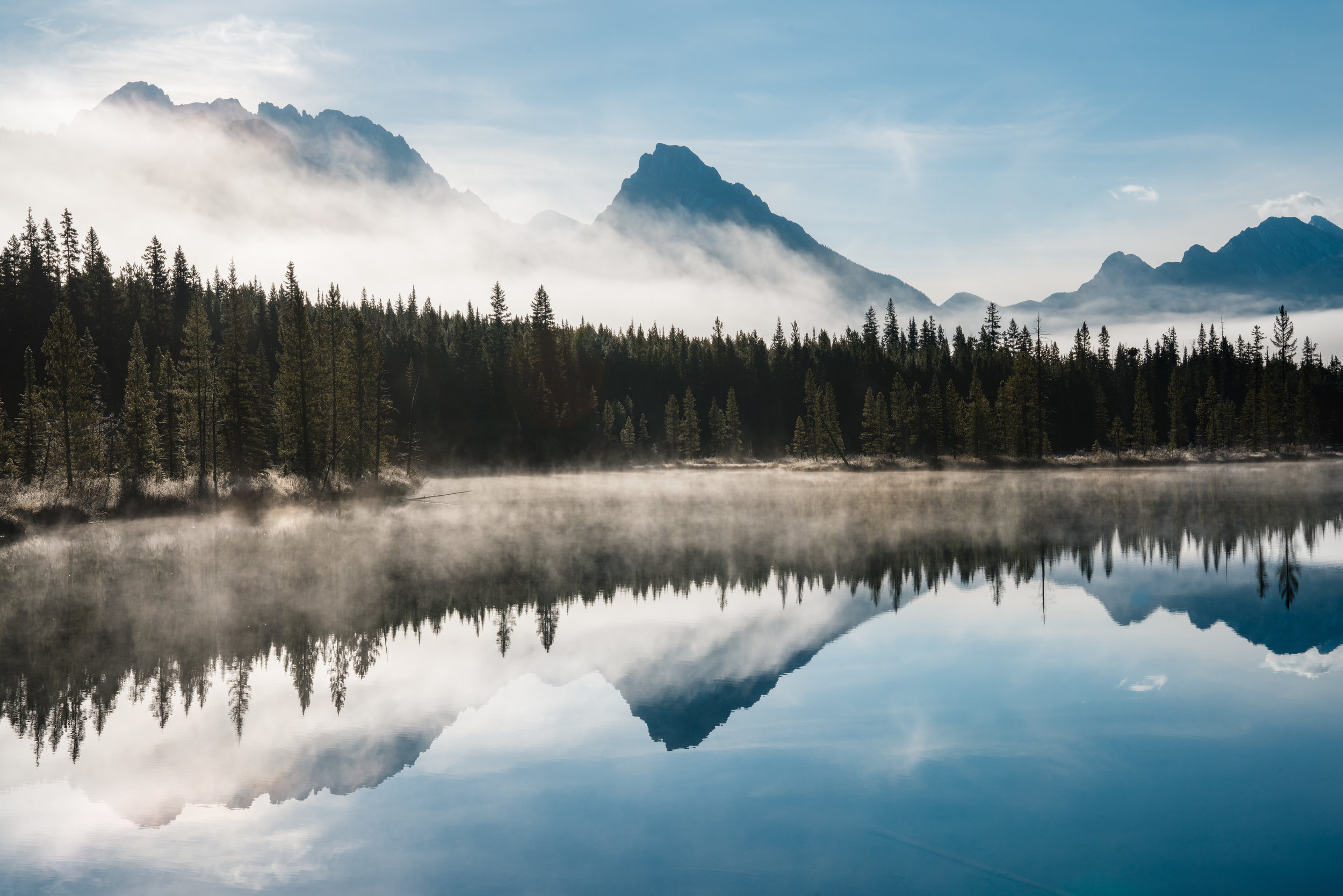 Lower Kananaskis lake.jpg