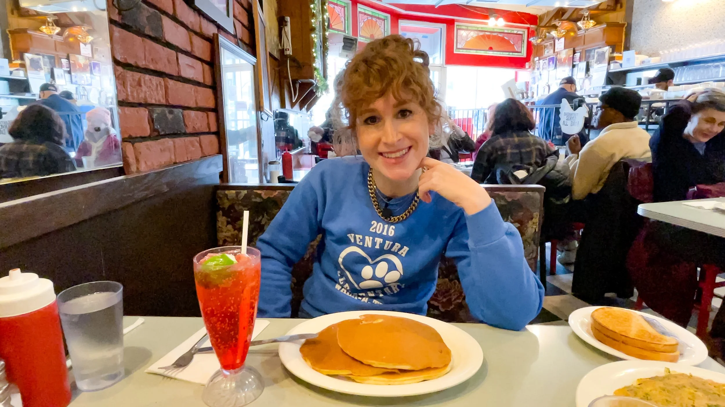 Season 2 Bonus Episode: This Restaurant Is What Life's All About