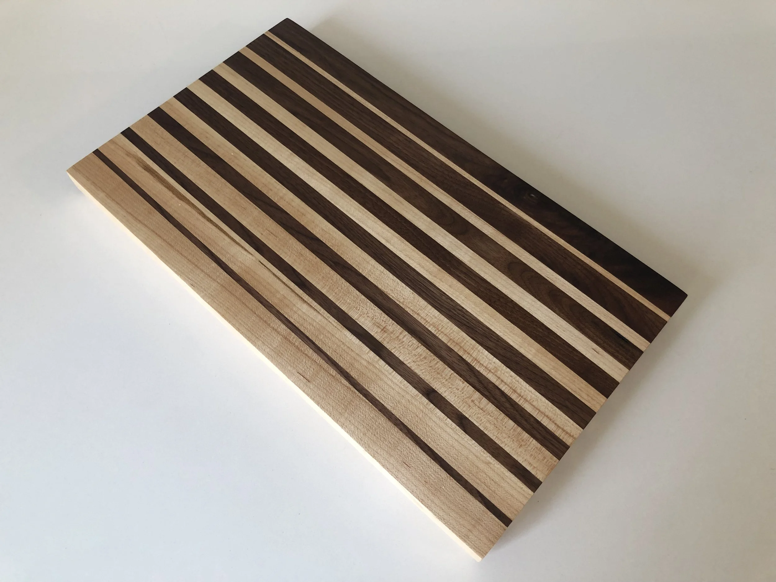 Walnut &amp; Maple Incremental Cutting Board