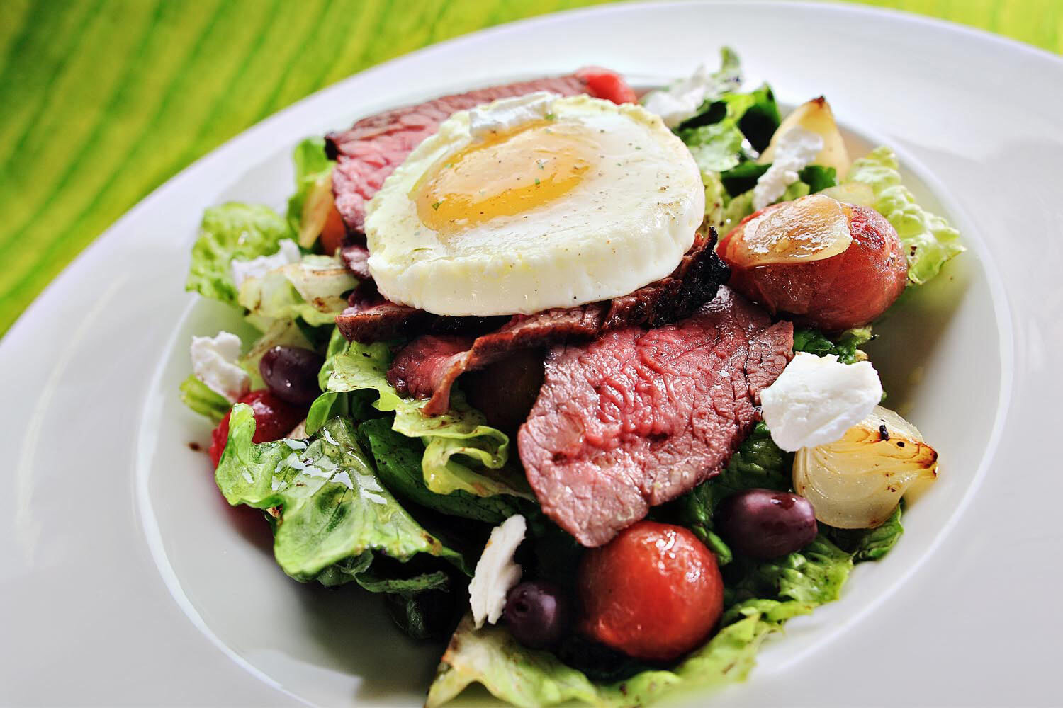 steak and egg salad