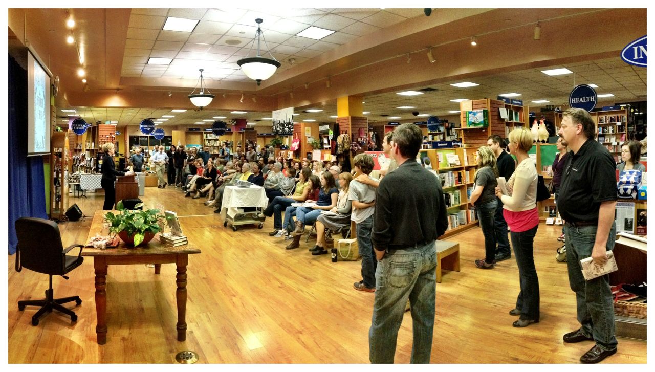 LOOK AT ALL THE PEOPLE. Photo credit Pete Minda.