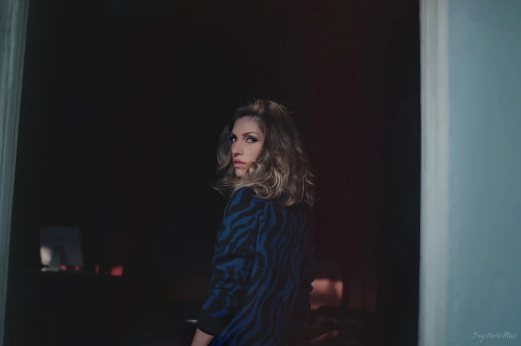   DAWN OLIVERI  Editorial   View Portfolio  