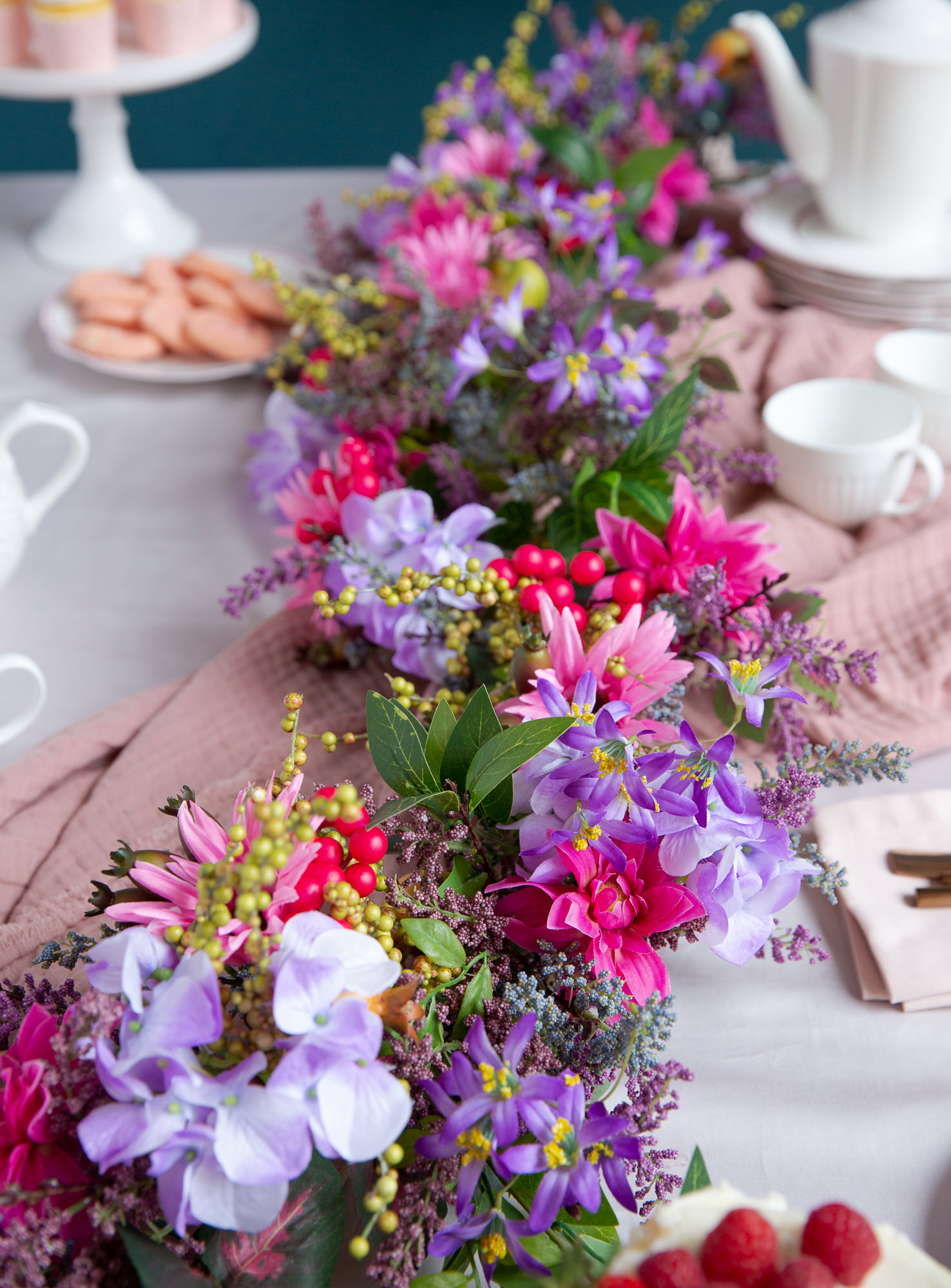 FLR-1911004_Summer Dasisy_Wreath-Garland-1189.jpg