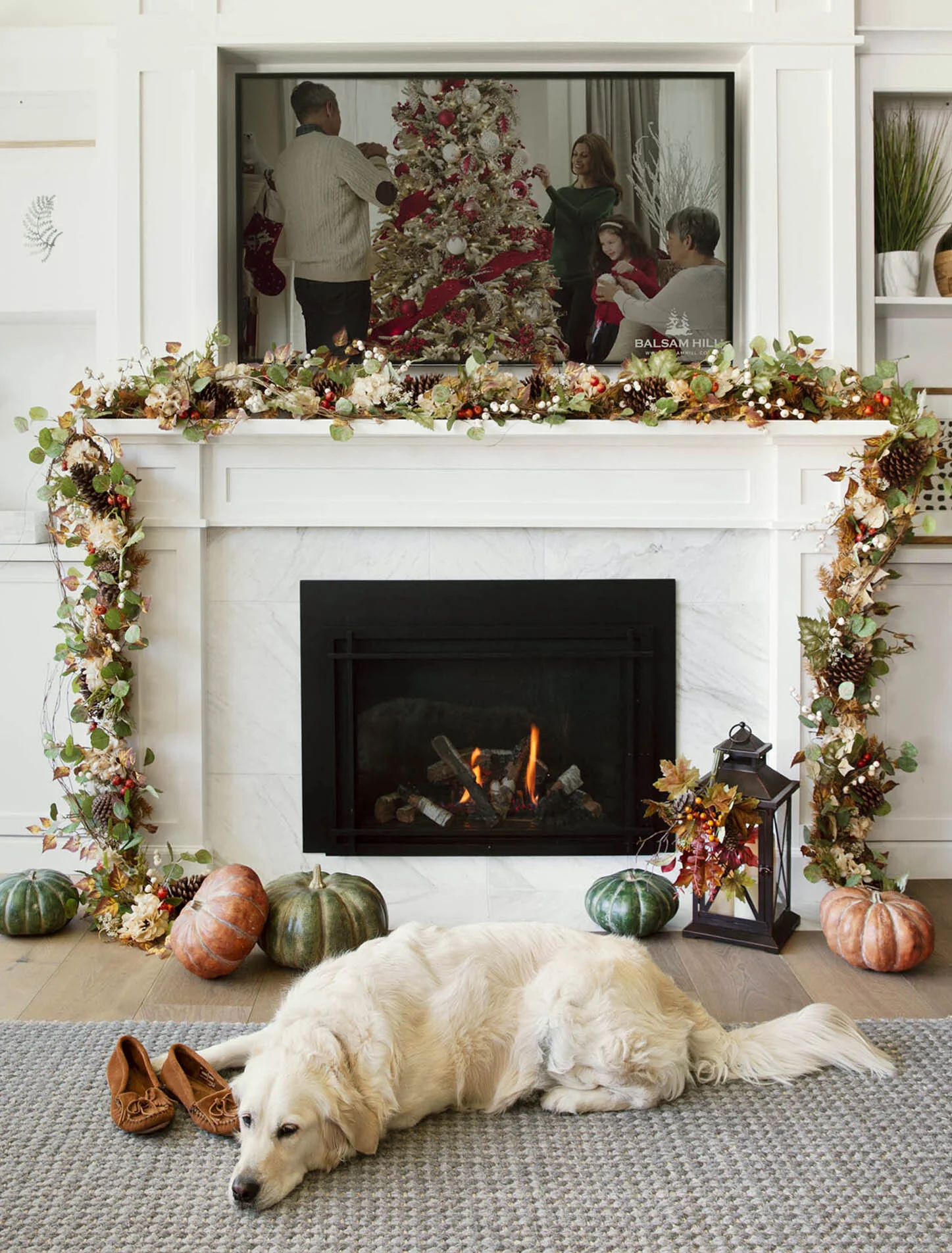 Rustic Heirloom Pumpkins_Autumn Leaves Lantern_1583-Edit-SM.jpg