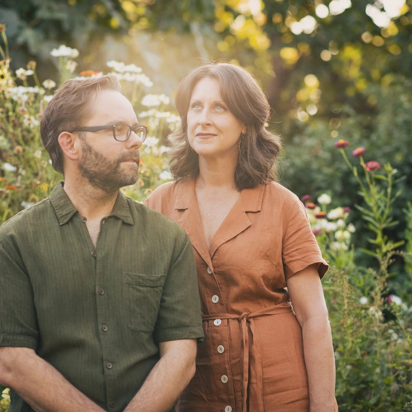 @gabbybattistaimages hung out with us in our garden and we chased the light a lifetime ago it seems. Thanks Gabby, let&rsquo;s do it again sometime.💚