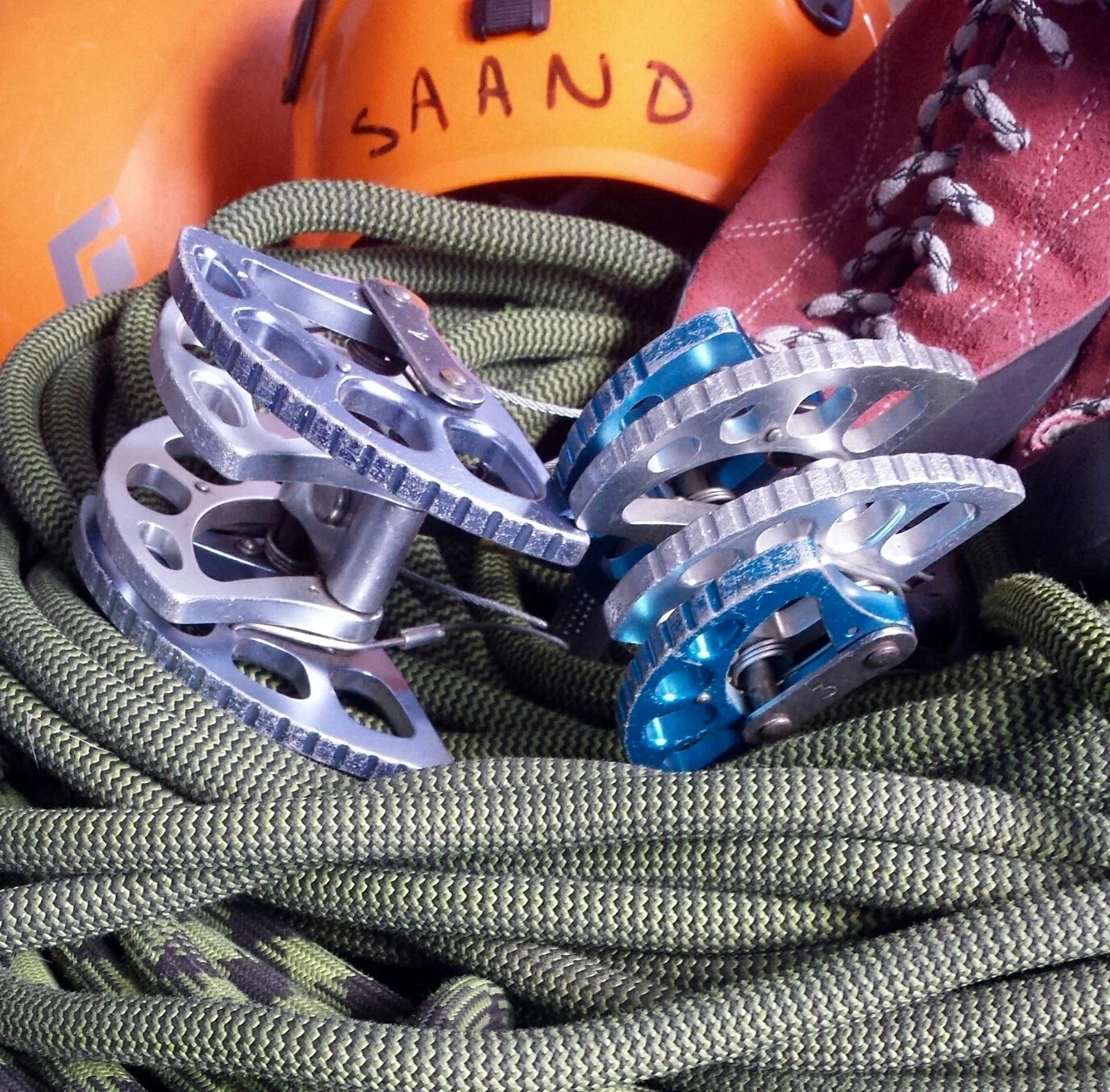 SF - Trad Climbing Techniques and Gear Placements