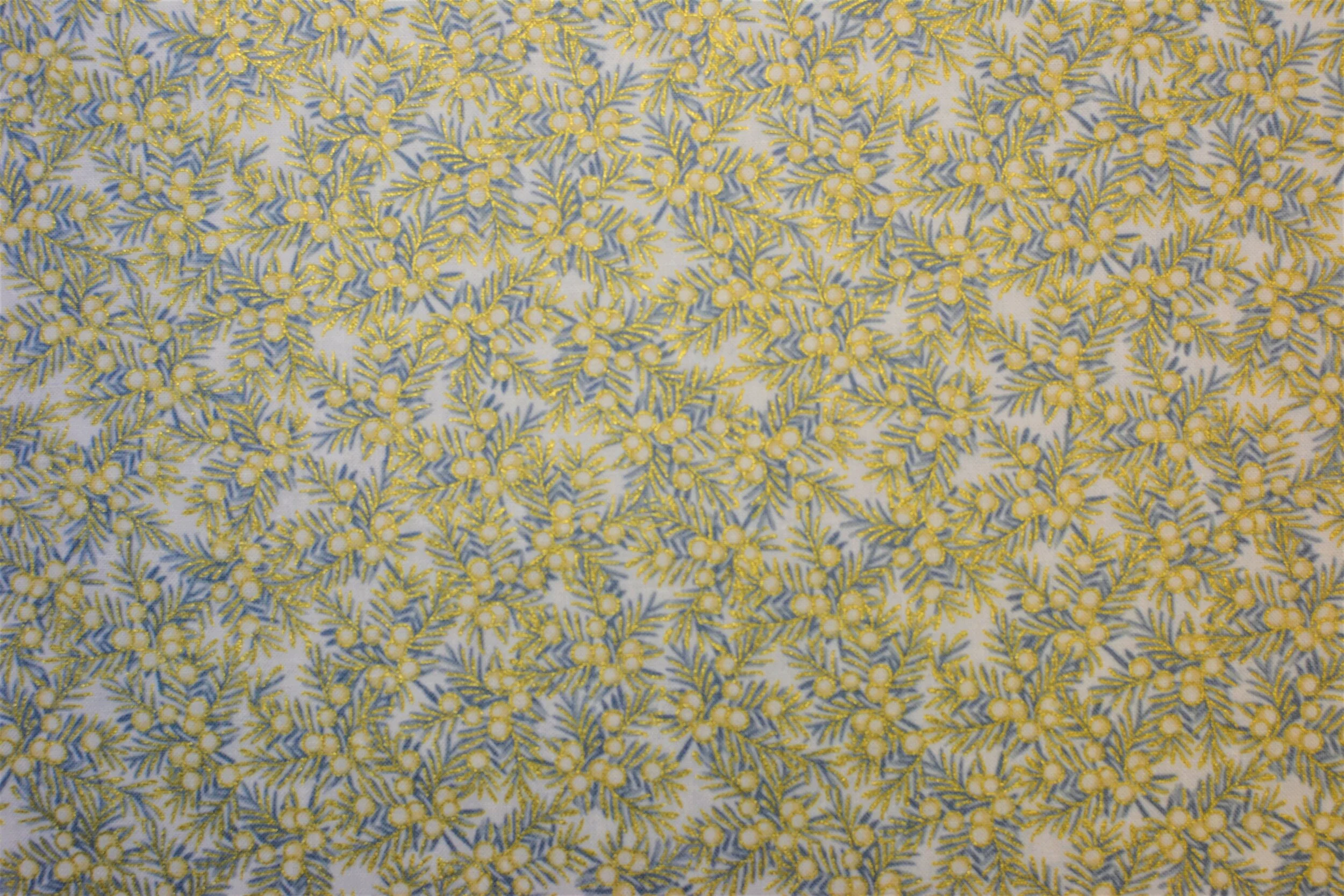 GoldWinterHolly.JPG