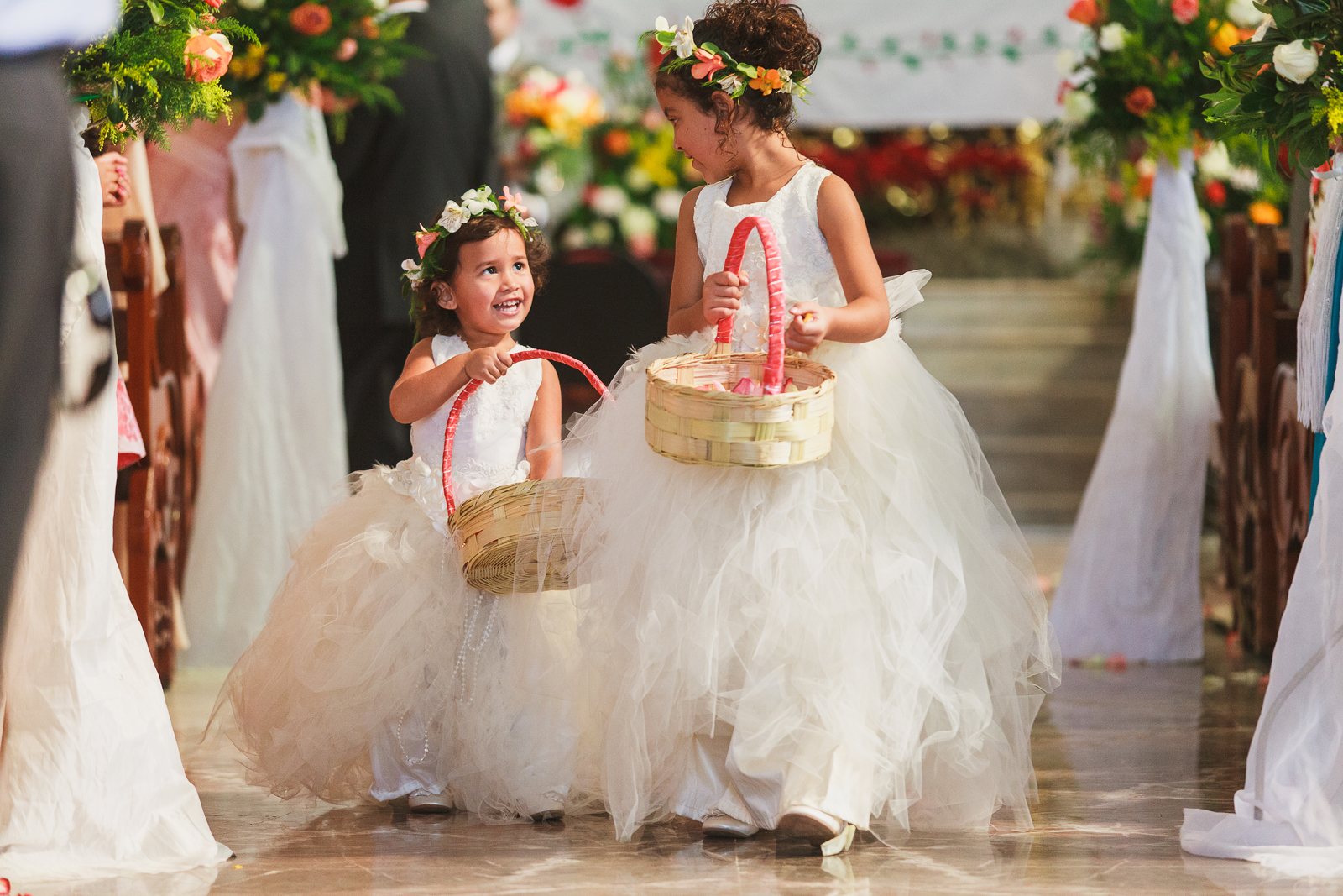 puerto-vallarta-flower-girls-wedding