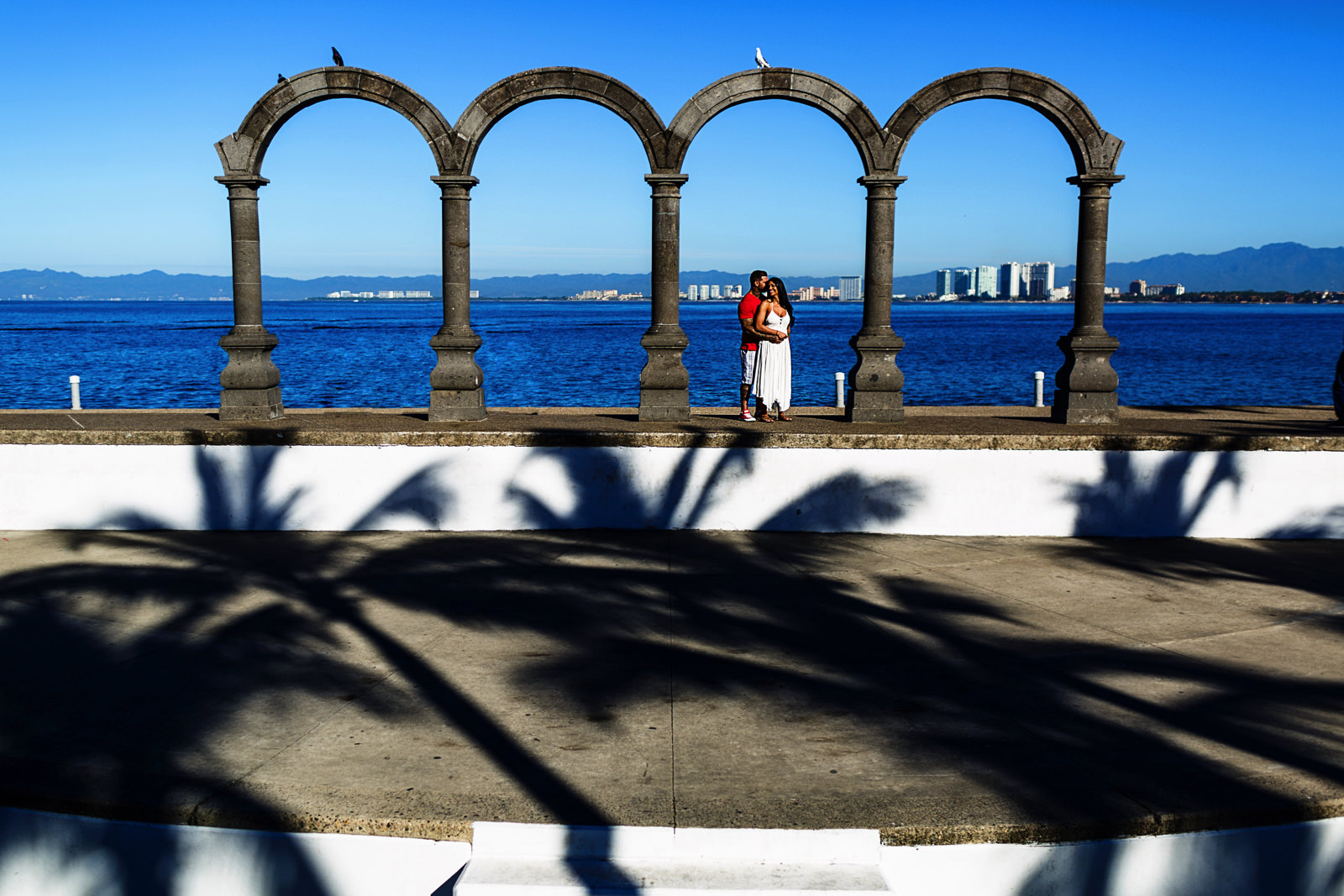 los-arcos-malecon-vallarta