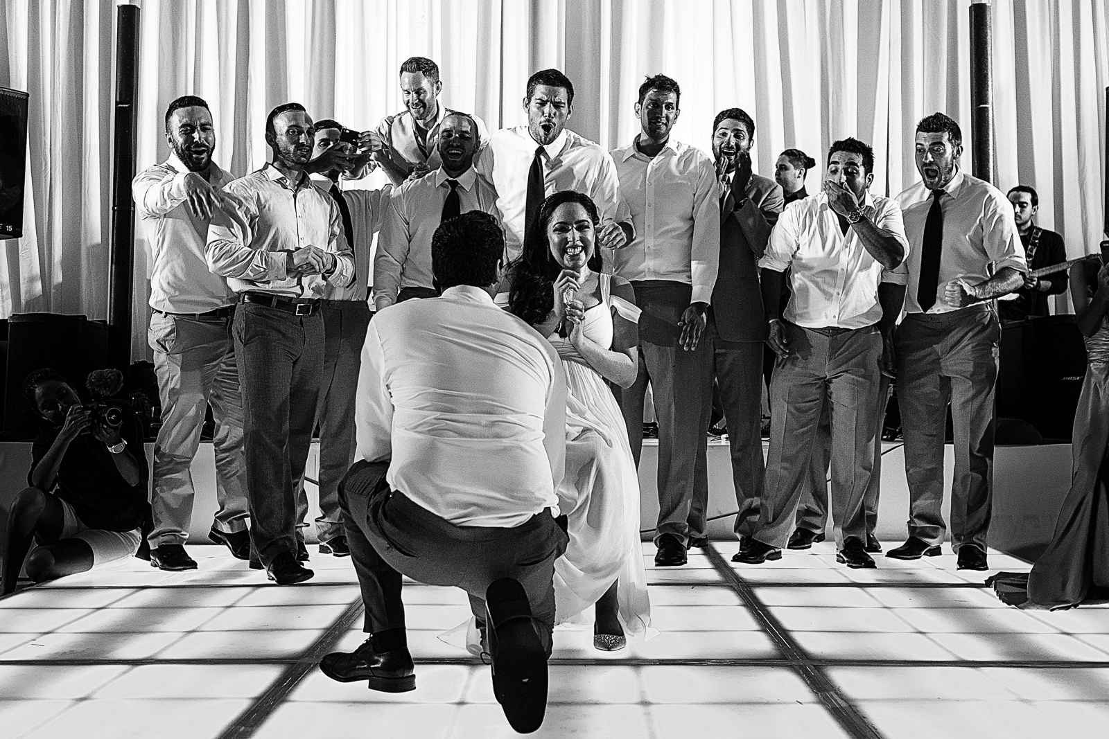 st-regis-punta-mita-wedding-dance-floor