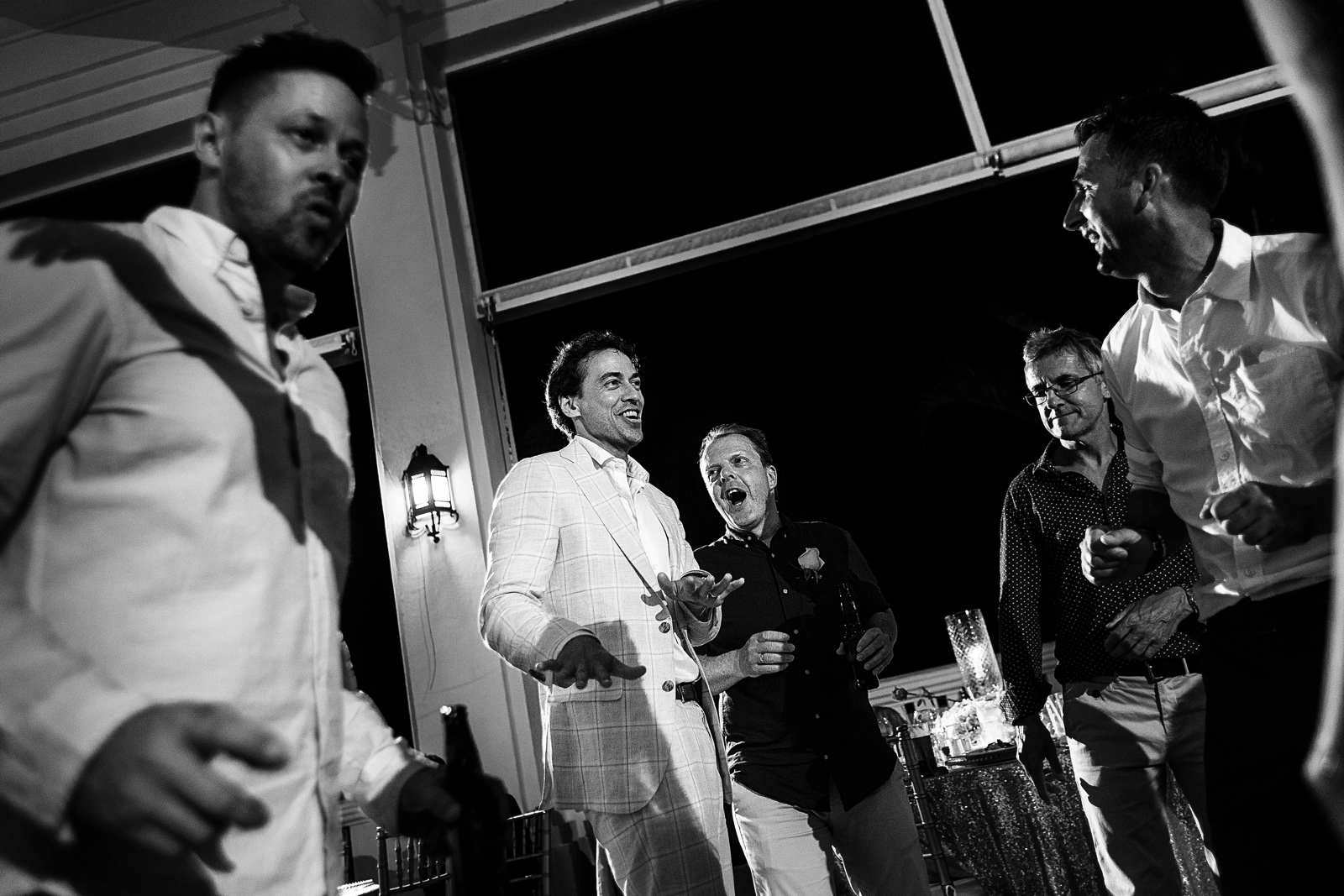 groom-dance-with-mates