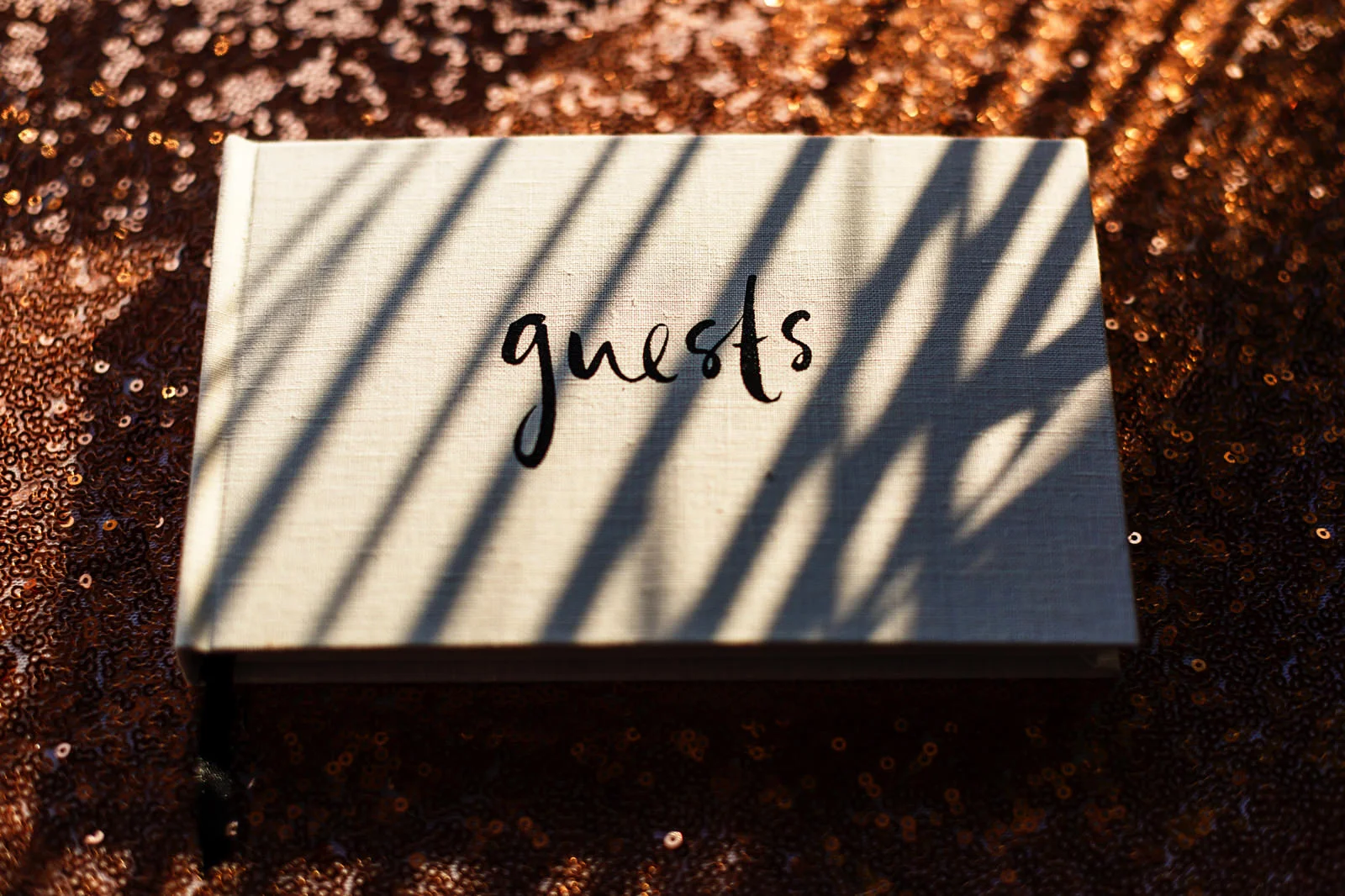 Guests book
