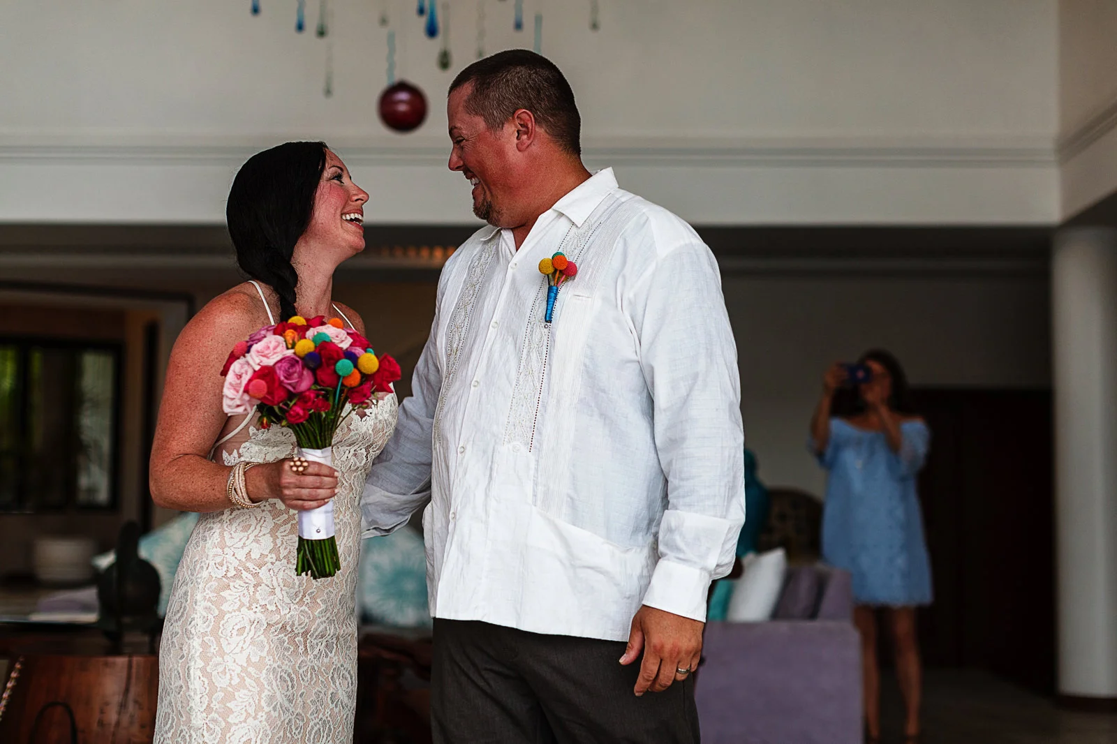 Groom sees the bride for the first time in the whole day before the ceremony