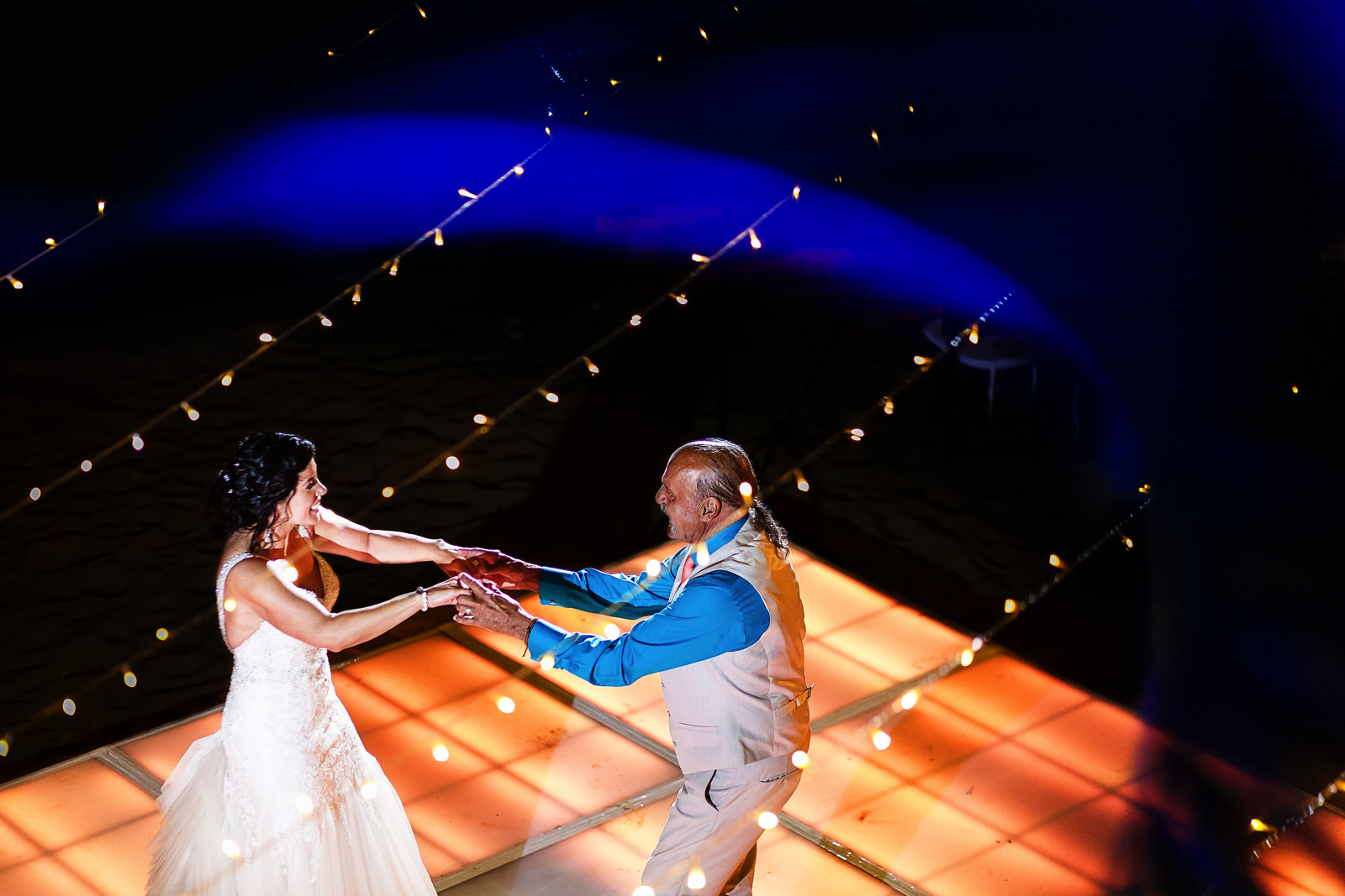 Bride and her dad dancing at the dance floor