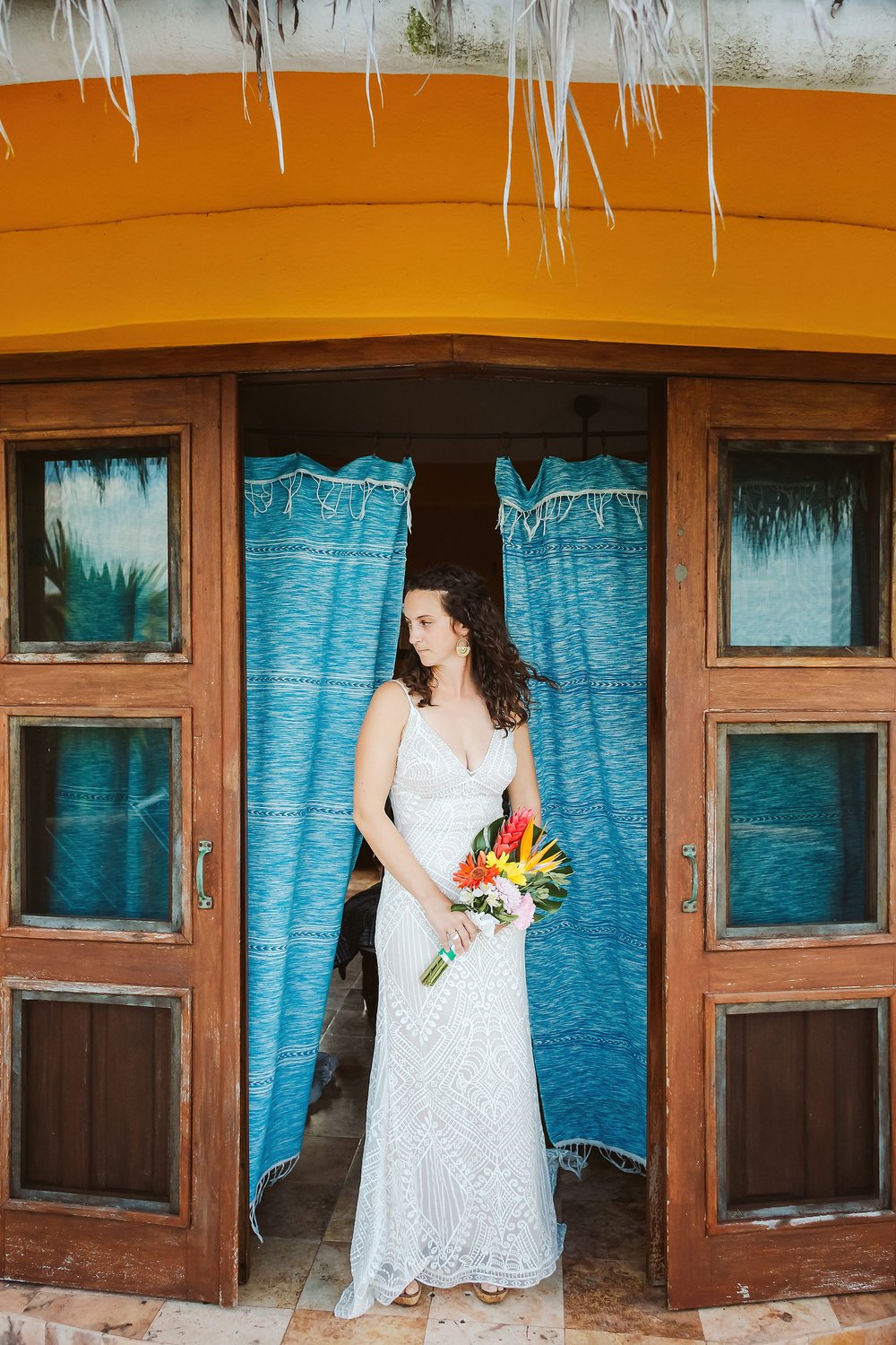 Bride’s portrait on the balcony of the bridal suite at Villas Rana Verde, Sayulita