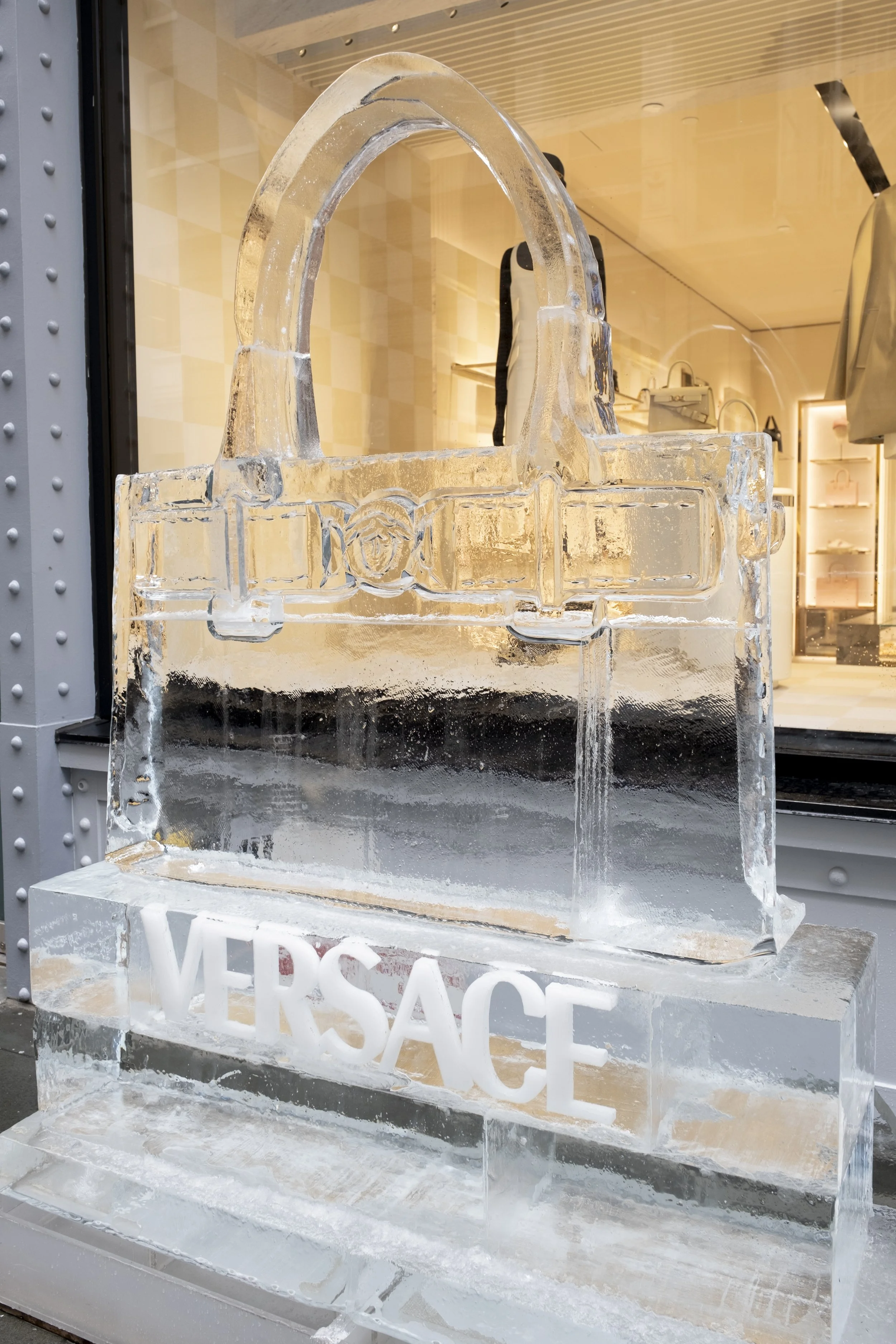 Versace-2-10-24_127.jpg