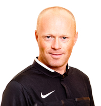 Anders Velo - 38 år fra Oslo. Dømmer for Furuset. Over 160 kamper i Eliteserien siden 2010.
