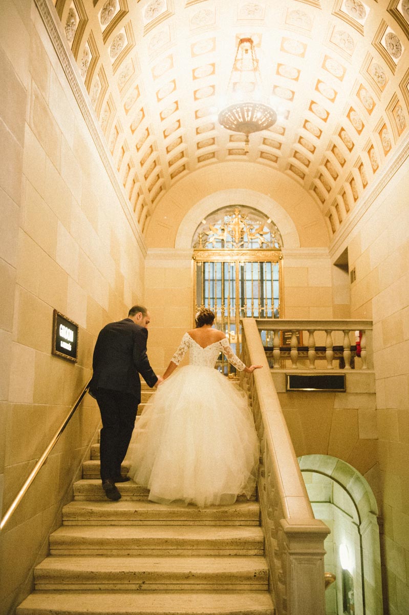  &nbsp;A Montreal wedding photographer that captures authentic and genuine moments of your wedding. Photographing weddings from Toronto to destination weddings and elopements around the world. Specializing in photojournalistic approach for wedding co
