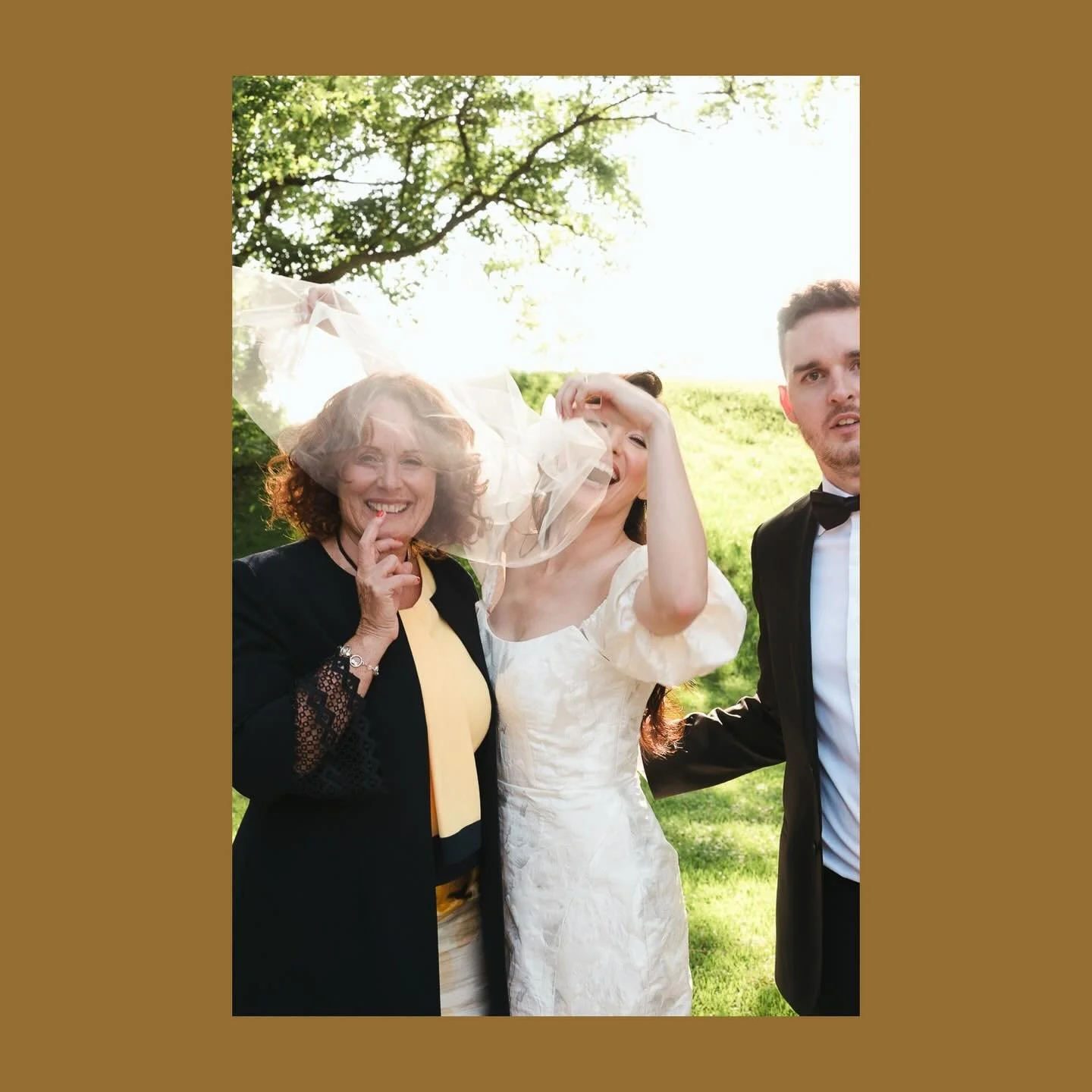 &bull; what should happen in between family portraits 
.
.
.
.
MUA @charlottemarie.beauty 
#vintageweddingphotographer
#montrealweddingphotographer
#candidweddingphotographer
#darkandmoodyweddingphotographer
#filmshooter