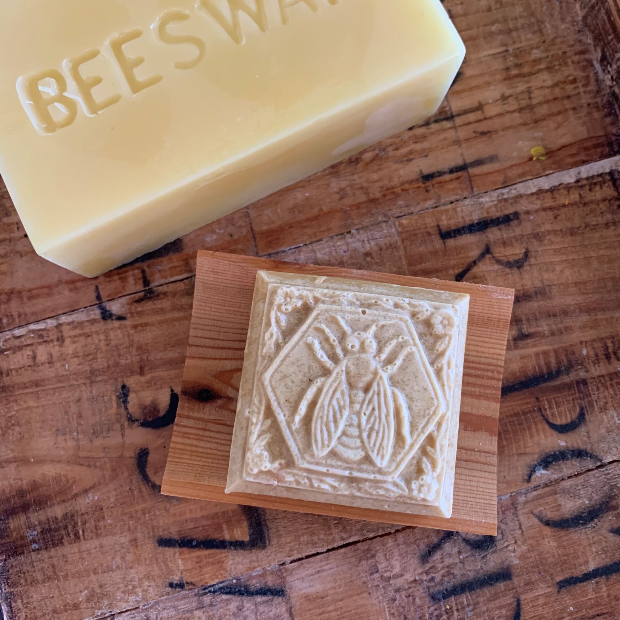 honey bee bar soap - art soap life.jpeg