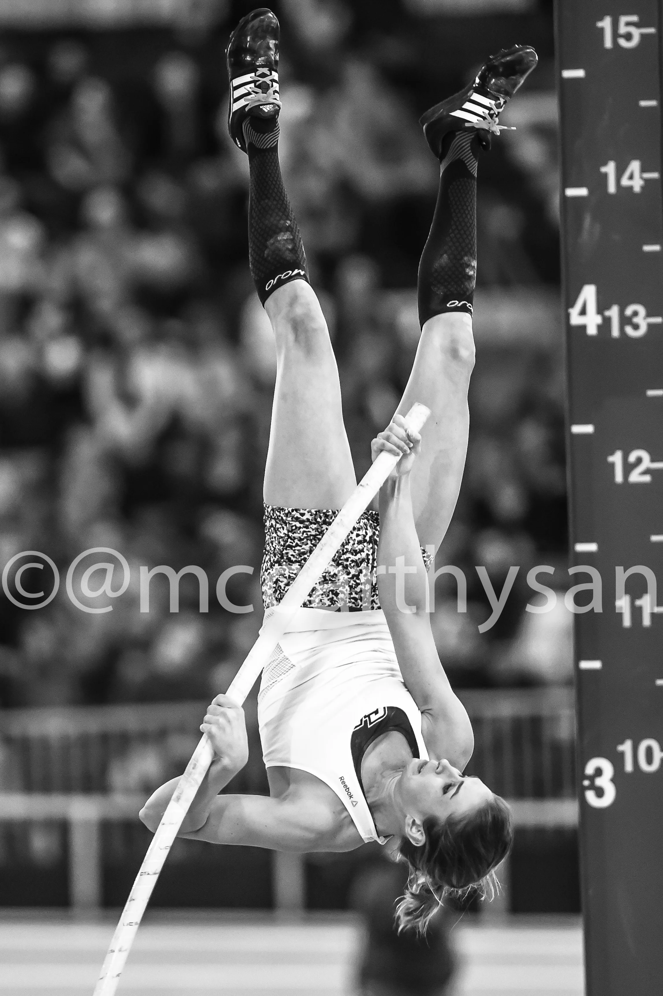 Kristen Hixson attempts 4m65