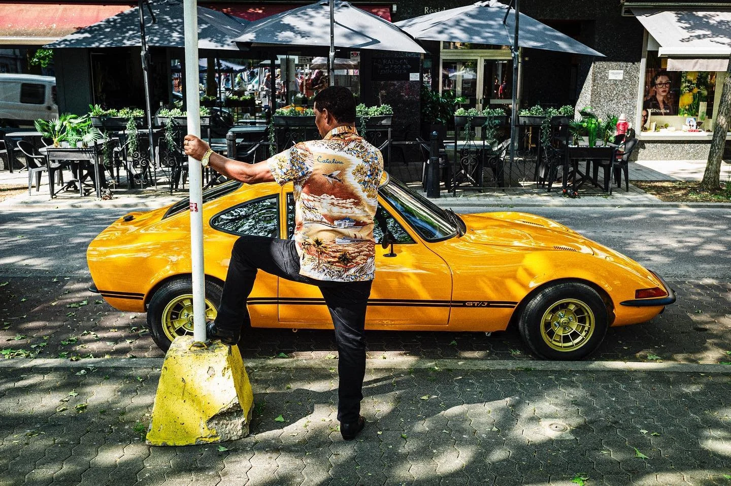 #dudelange #streets #leicaphotography #lfimagazine #opel #gtj #theman #leicam9 #35mm