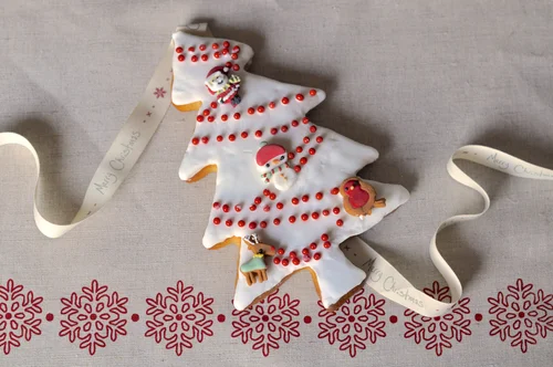 Biscotti Di Natale Allo Zenzero E Cannella.Lady Erbapepe Biscotti Di Natale Con Zenzero E Cannella