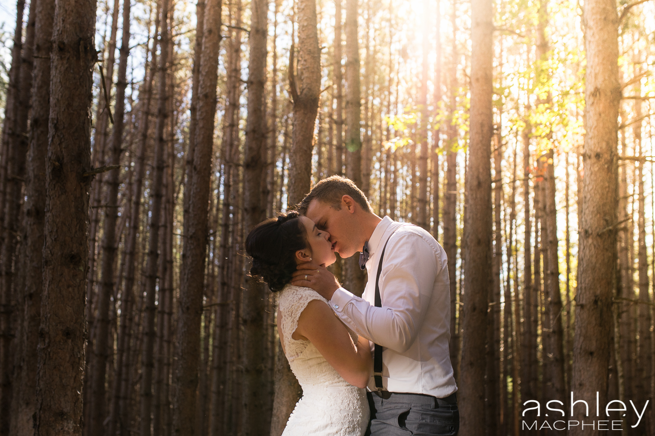 Ashley MacPhee Photography Mont Tremblant Wedding Photographer (40 of 92).jpg