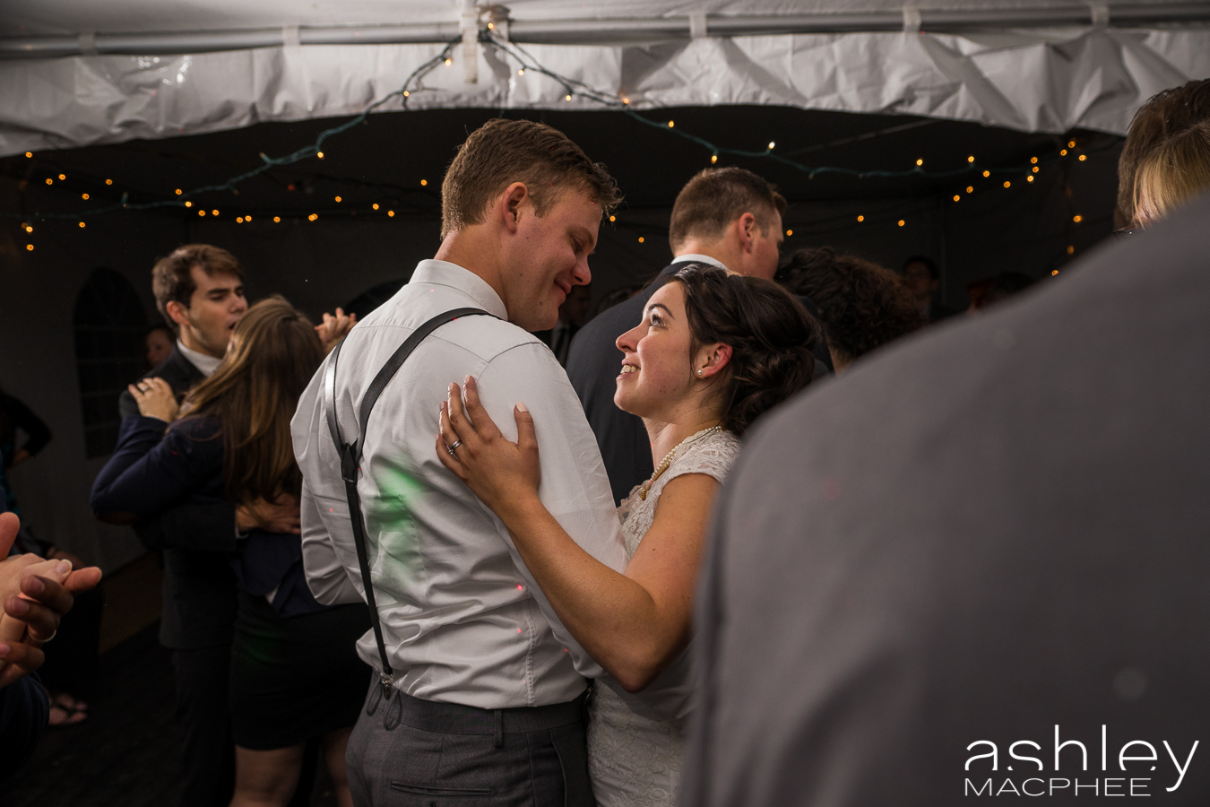 Ashley MacPhee Photography Mont Tremblant Wedding Photographer (89 of 92).jpg