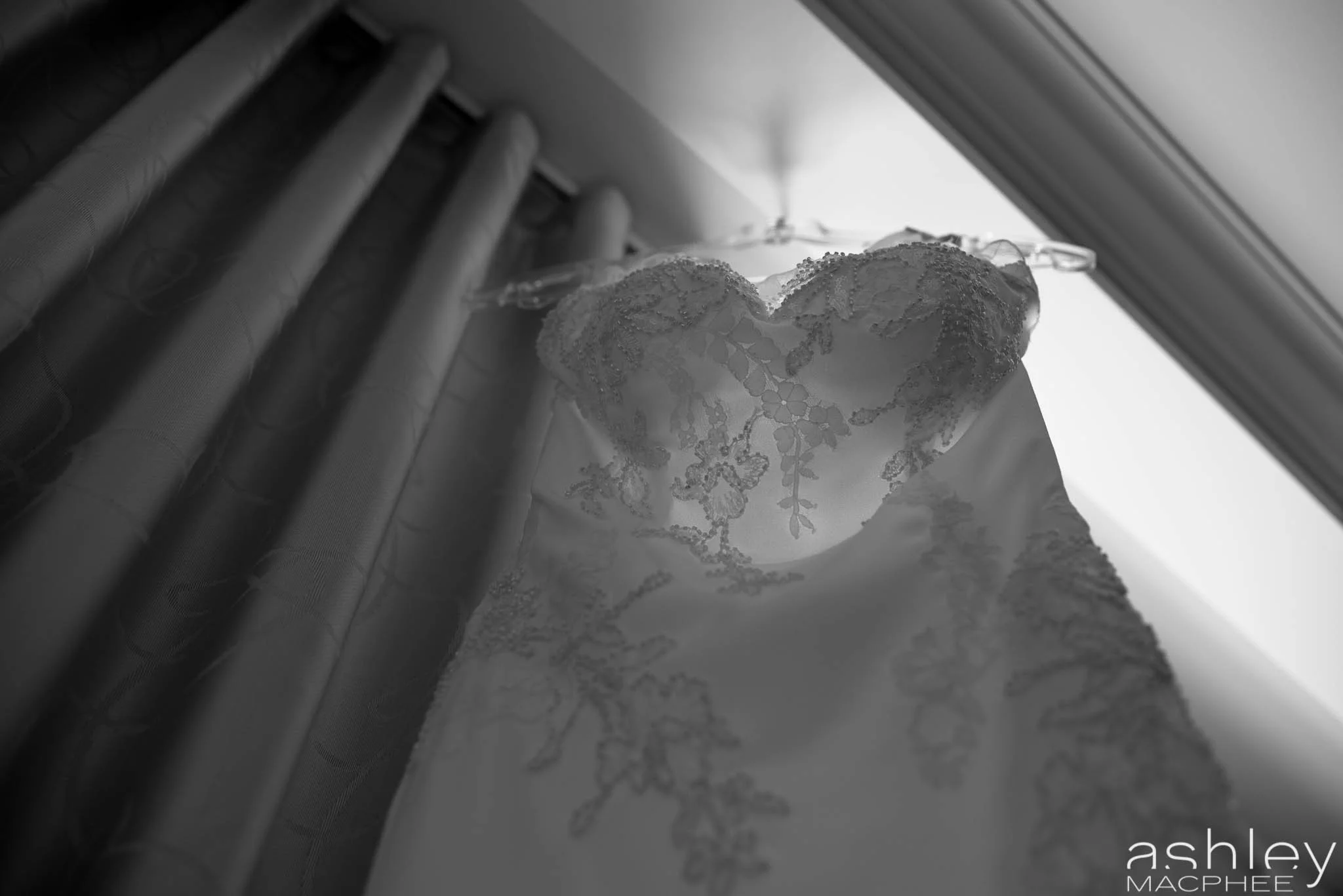The Ritz Wedding Photography Montreal (14 of 130).jpg