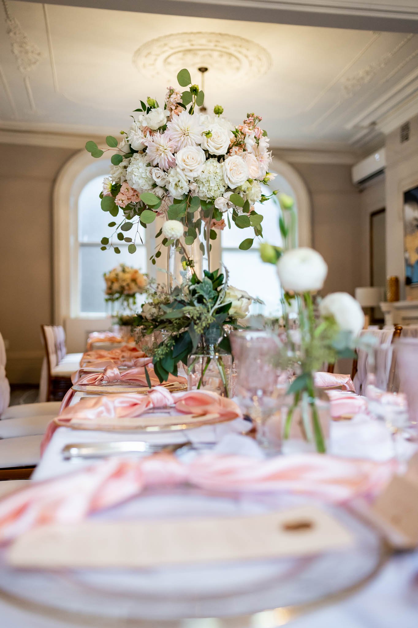 The Wedding Vogue Planner designed the table decor