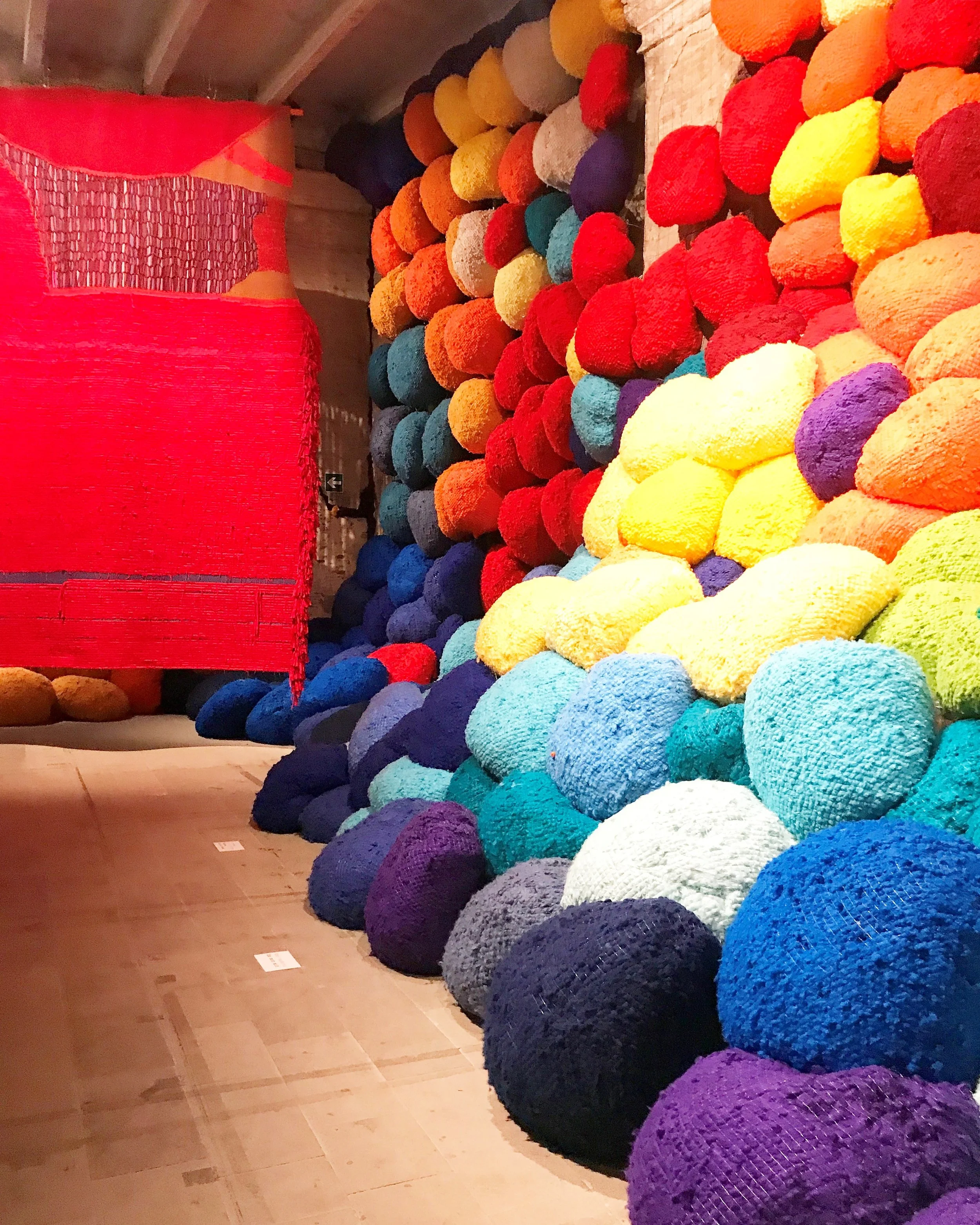 Sheila Hicks’s “Escalade Beyond Chromatic Land”