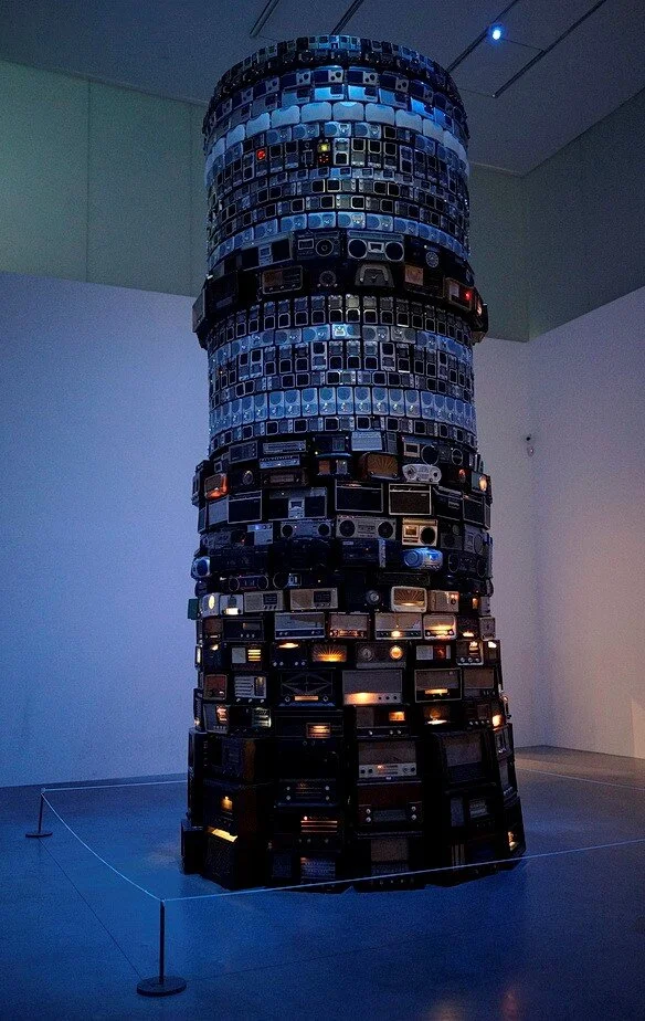 How To Deal With Our Very Own Tower of Babel | Maria Brito