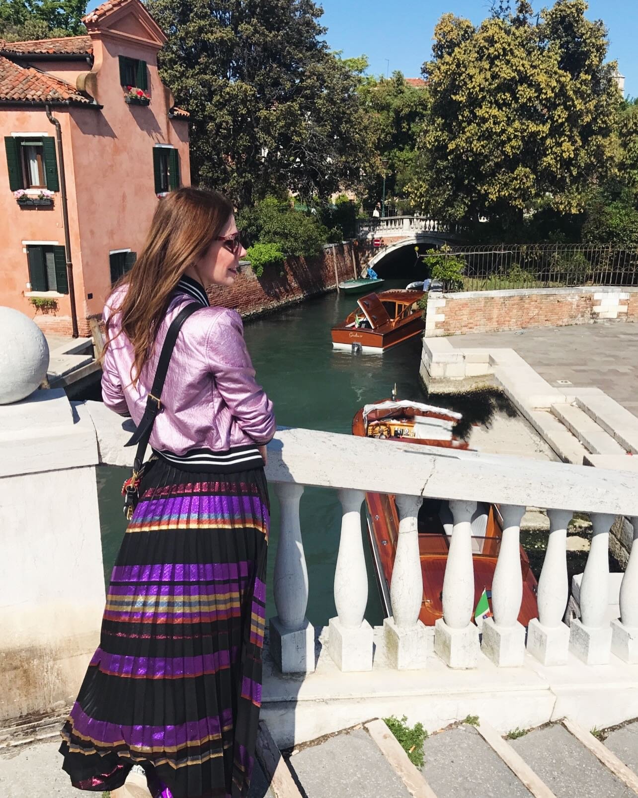 Tomorrow is the last day to see @labiennale - it&rsquo;s hard to believe that it&rsquo;s been seven months since the opening. 

Every time I go to Venice it feels like being inside a Fellini movie blurring the lines between reality and imagination, s