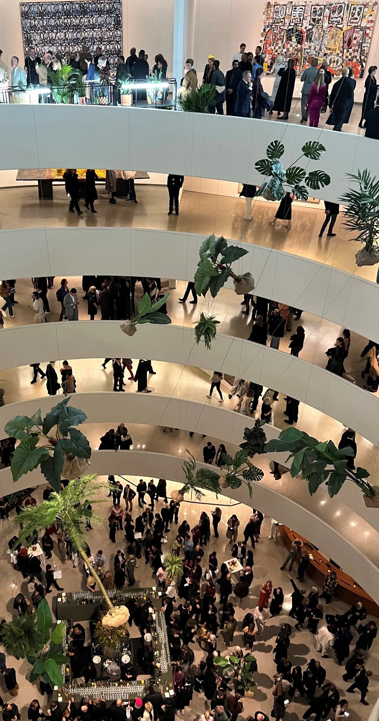 The Groove 227 - From Medicis to Mega Galleries: The Art World’s Oldest Hustle