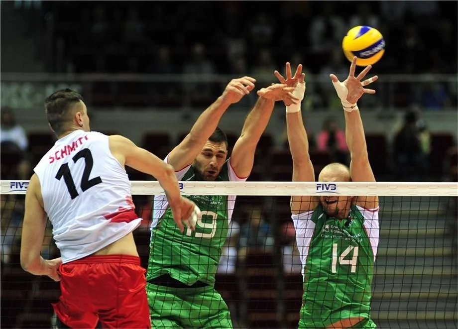 WCH: Canada Baffles Bulgaria for First Win