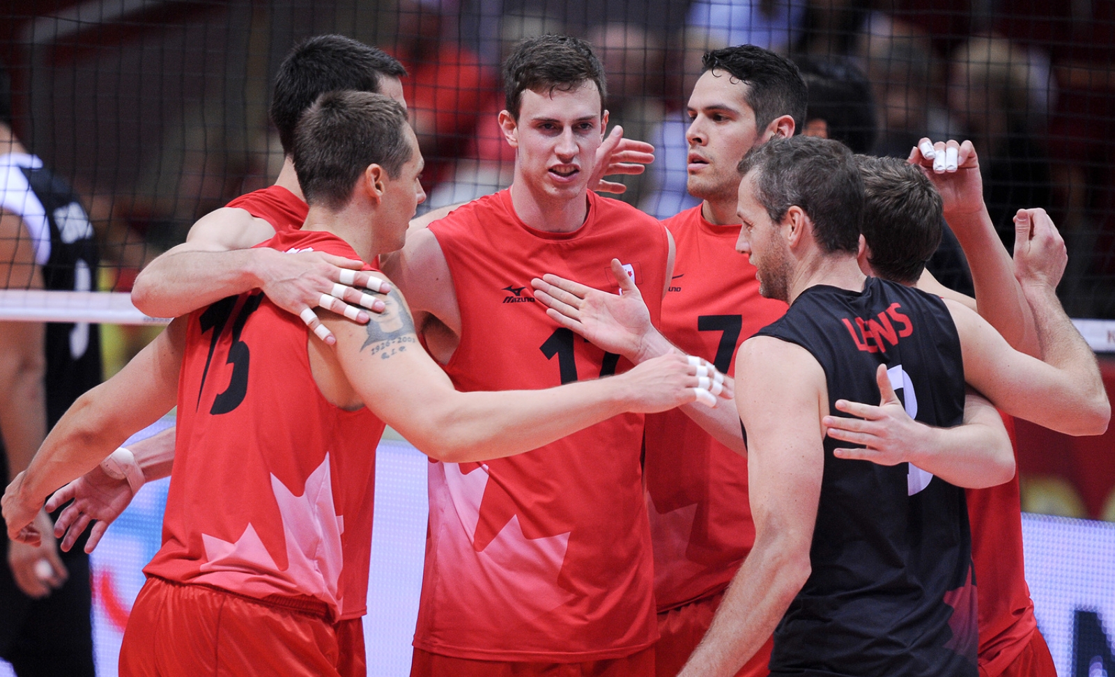New faces, same result. Canada blows past Mexico 3-0 and clinches their spot in Phase 2 of the 2014 FIVB World Championships in Poland. They finish Phase 1 tomorrow at 10:30 a.m. ET against China. Photo: FIVB