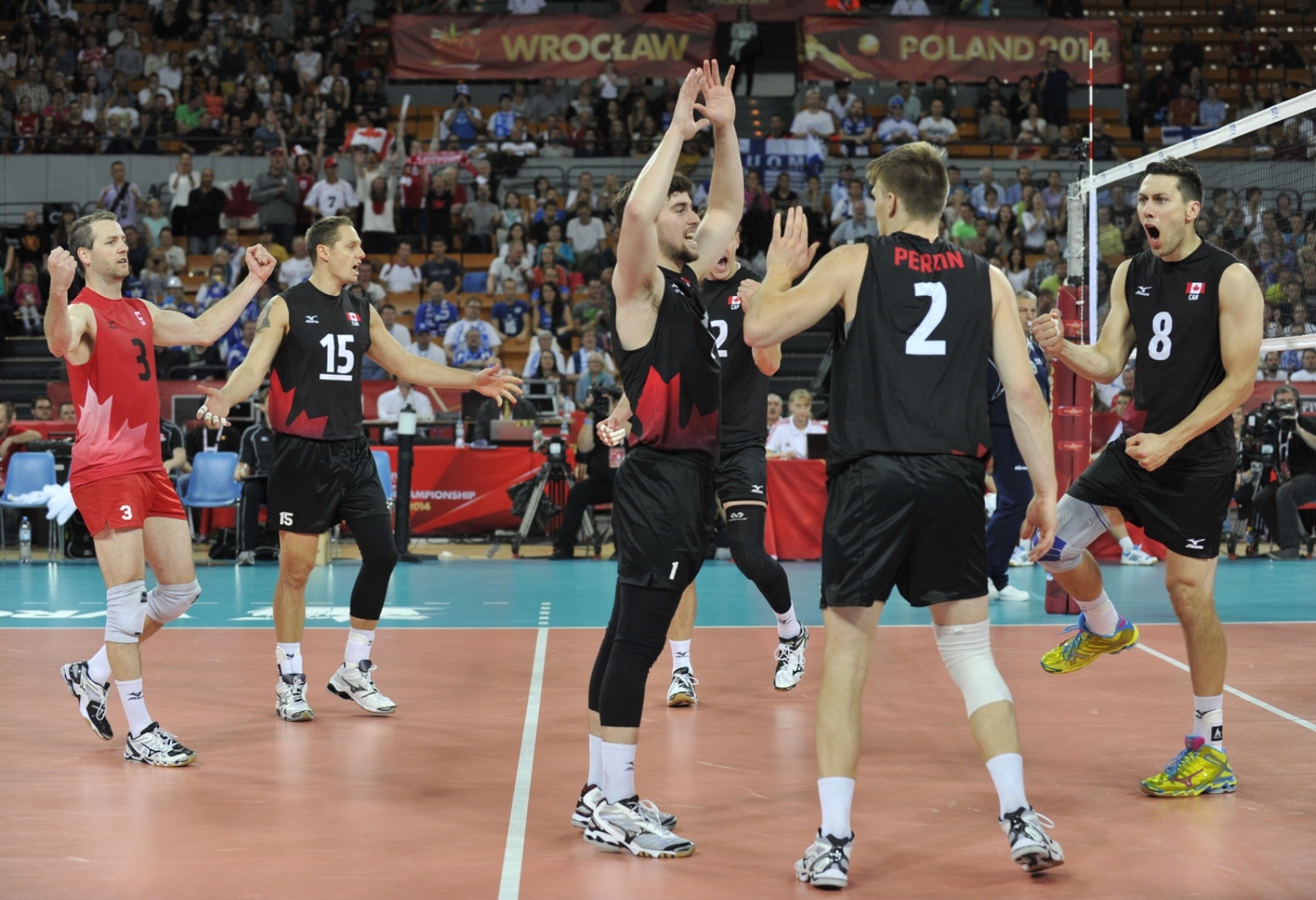 Canada increased their winning streak to six games with a 3-0 win over Finland today. Gavin Schmitt led all scorers with 21 points in the match. The team has the day off tomorrow and take on No. 1 Brazil on Saturday. Photo: FIVB