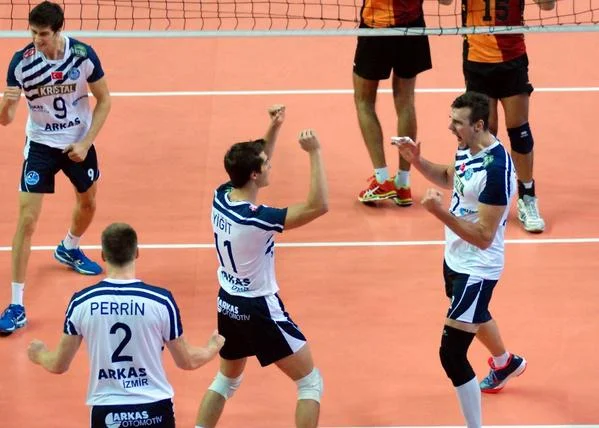 CEV Cup: Arkas Izmir vs. GFC Ajaccio