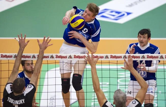 Max Gunthör led Friedrichshafen with 16 points on route to their 16th victory of the year