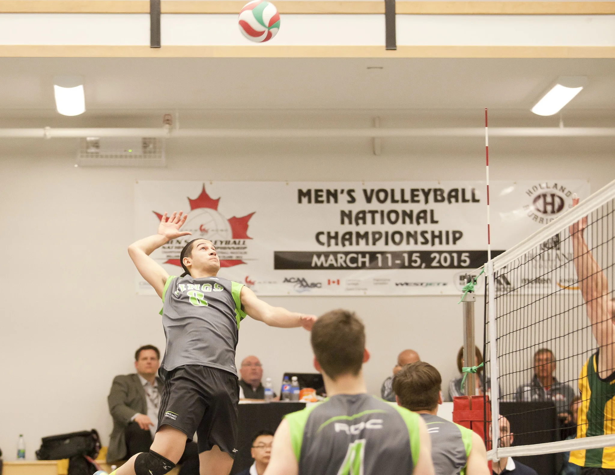 CCAA: Defending Champs; Top Seed to Clash in Semis