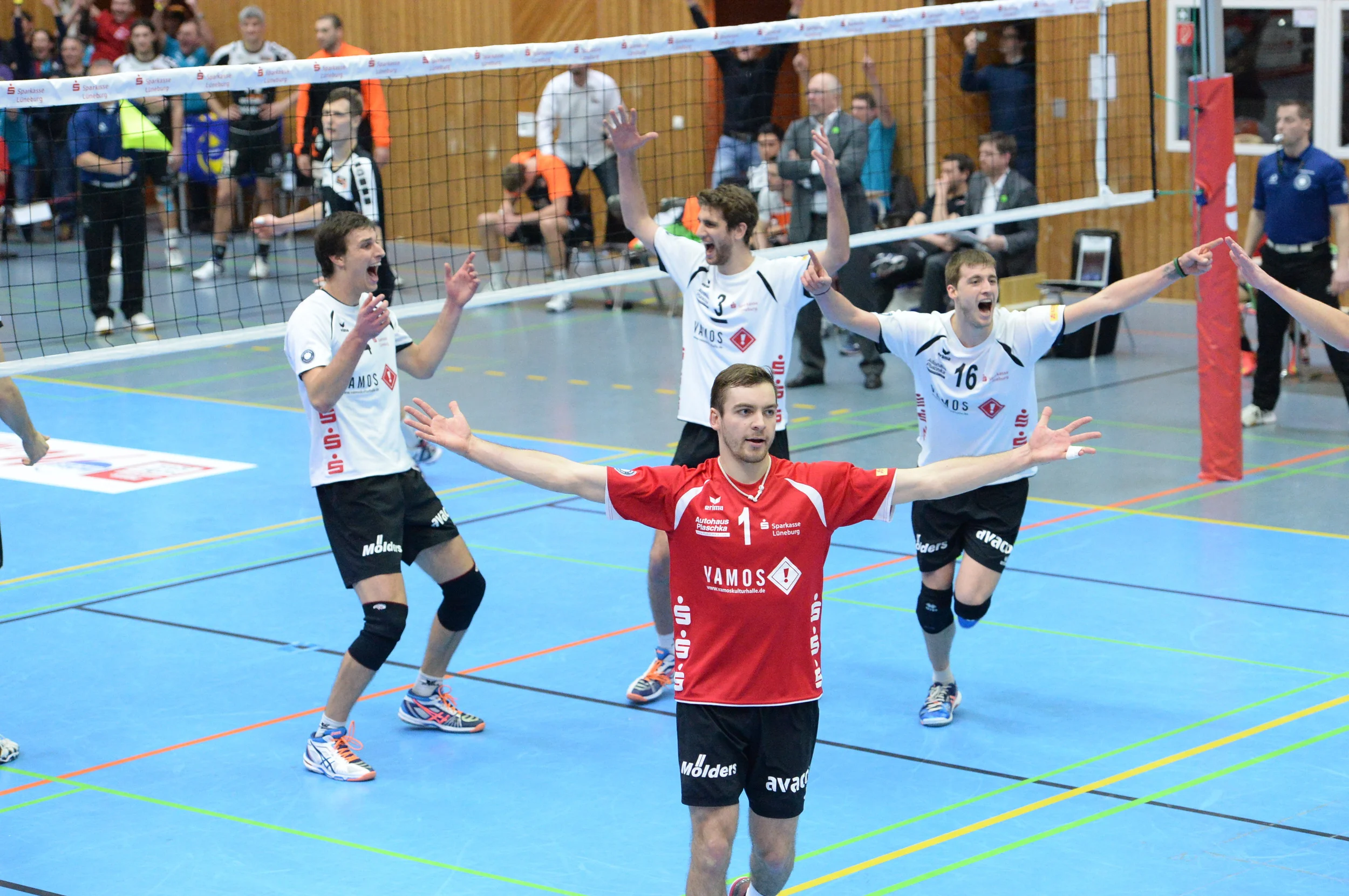 Erik Mattson - Volleyball Source Daytime