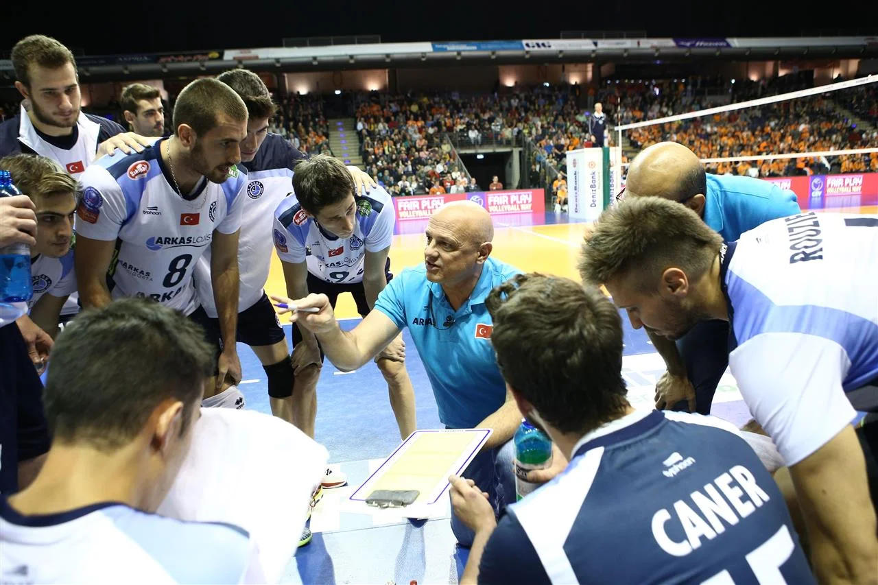 CEV: Arkas Izmir vs. Marek Union-Ivkoni Dupnitsa