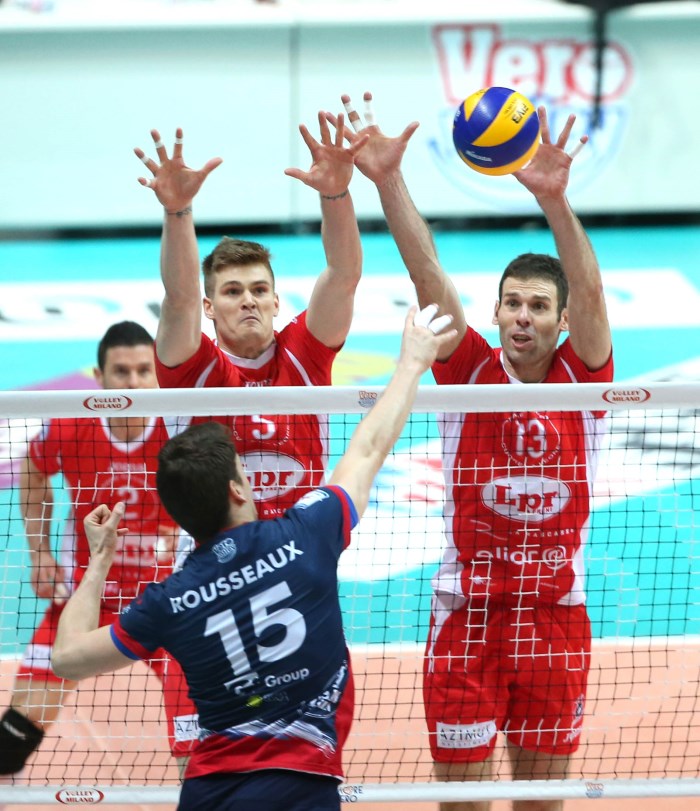 Live Streams: February 28, 2016